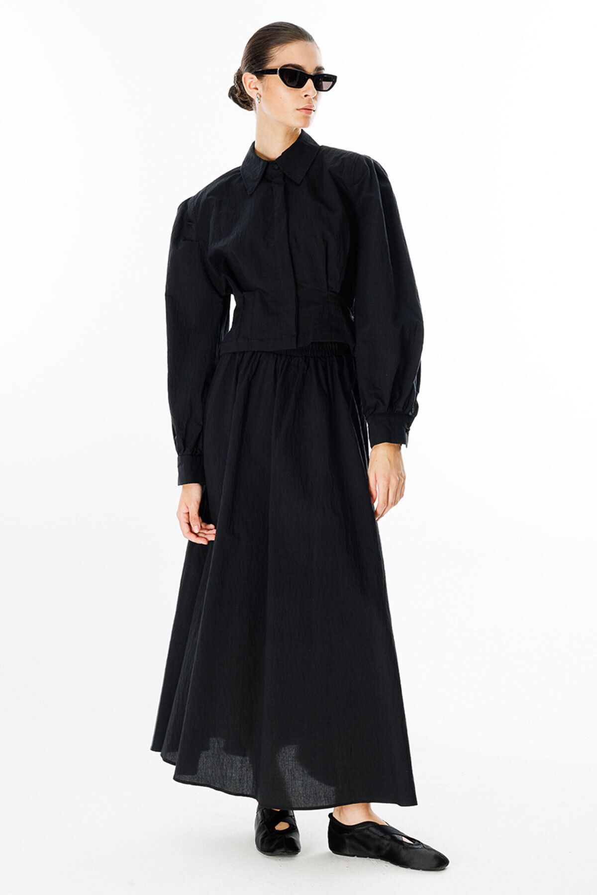 Hooopstore-Pleat Detailed Black Suit with Skirt 1