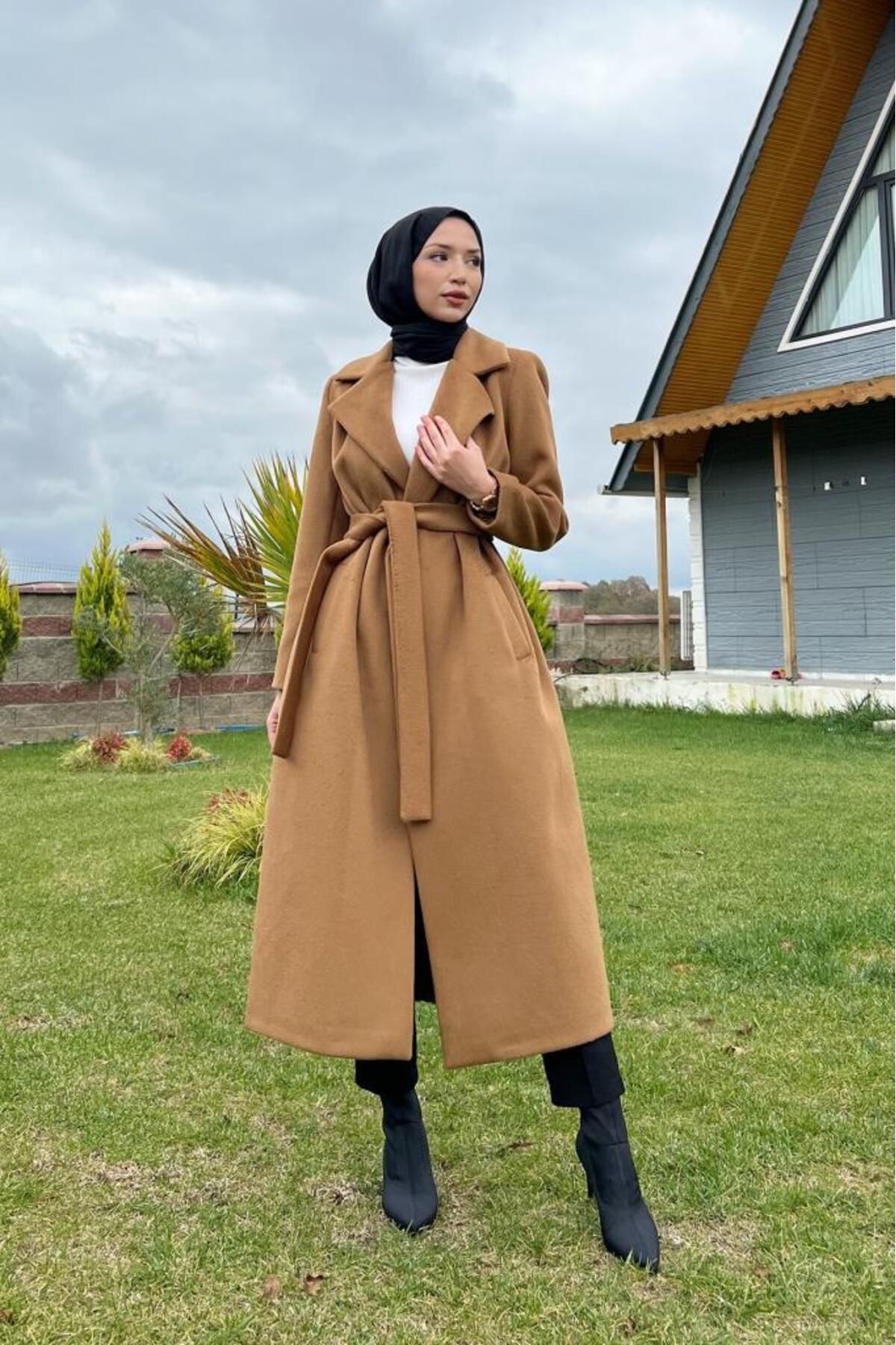 Lamia Giyim-Thick Hijab Stamp Coat - Jacket Collar and Belted, Camel 3