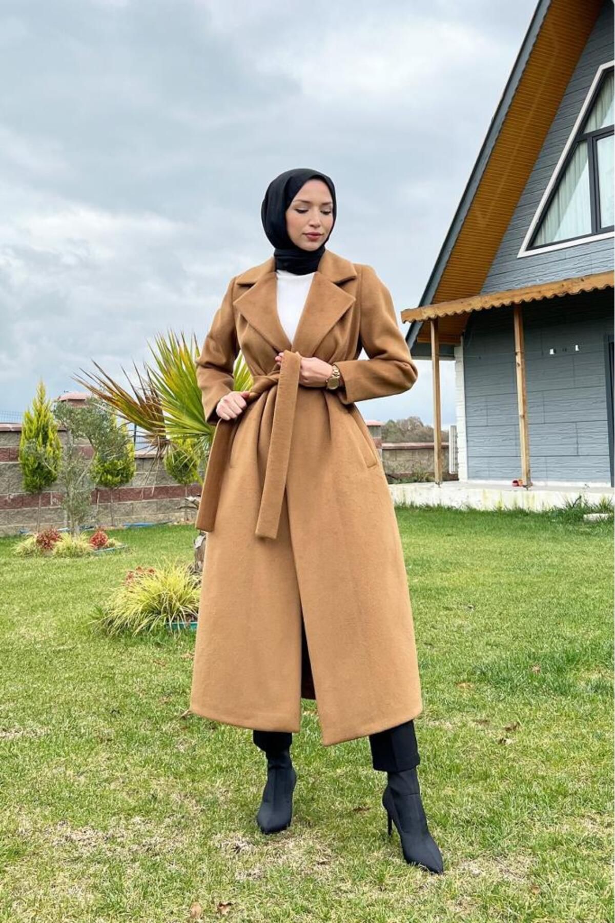 Lamia Giyim-Thick Hijab Stamp Coat - Jacket Collar and Belted, Camel 1