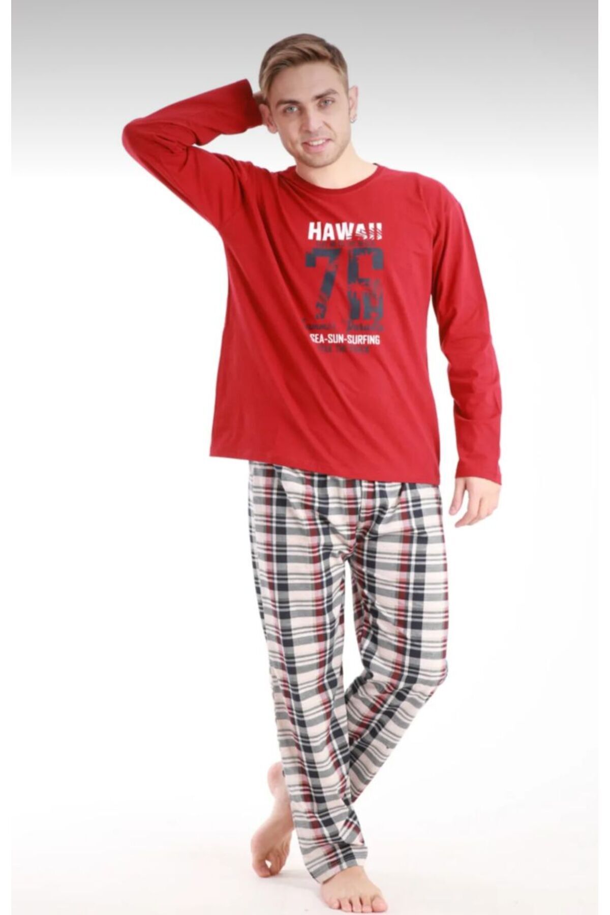 Long Sleeve Plaid Patterned Men's Checkered Pajamas Set Cotton and Comfortable Fabric