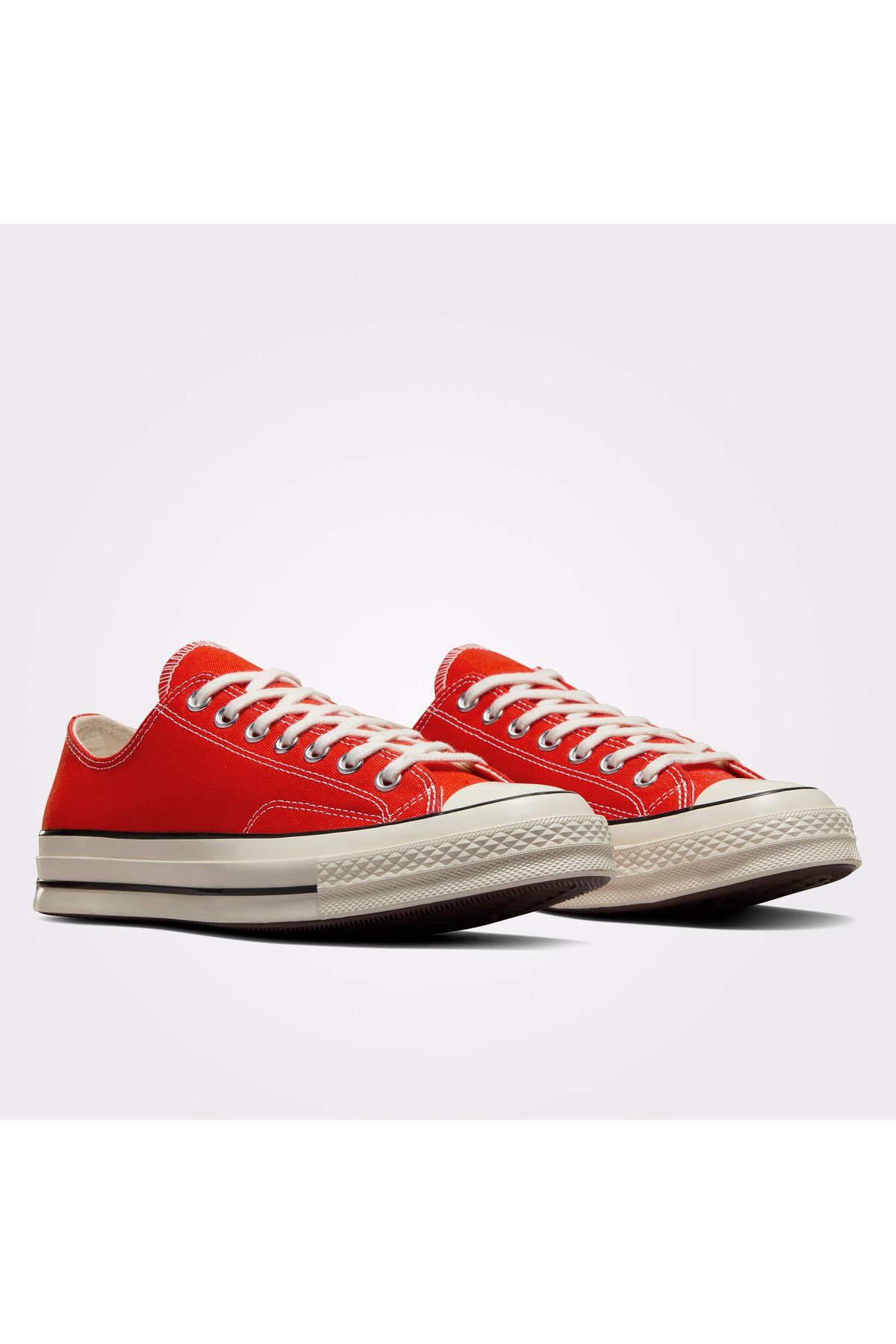 کفش یونیسکس کانورس قرمز Converse مدل Chuck 70 Converse