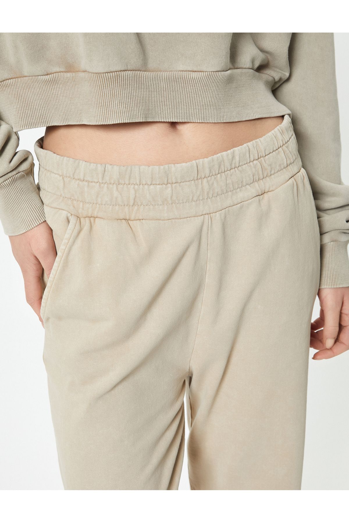 Koton-Comfortable Fit Jogger Sweatpants - Faded Effect and Quarter Pockets 5