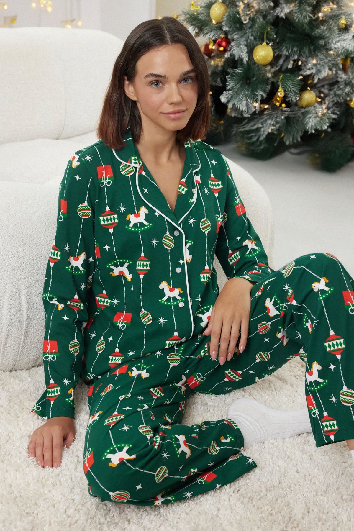 Trendyol Collection Zielony Świąteczny Zestaw Piżamowy Wykonany W 100% Z Bawełny Dzianinowej - Thmaw25pt00172 Kobieta - S