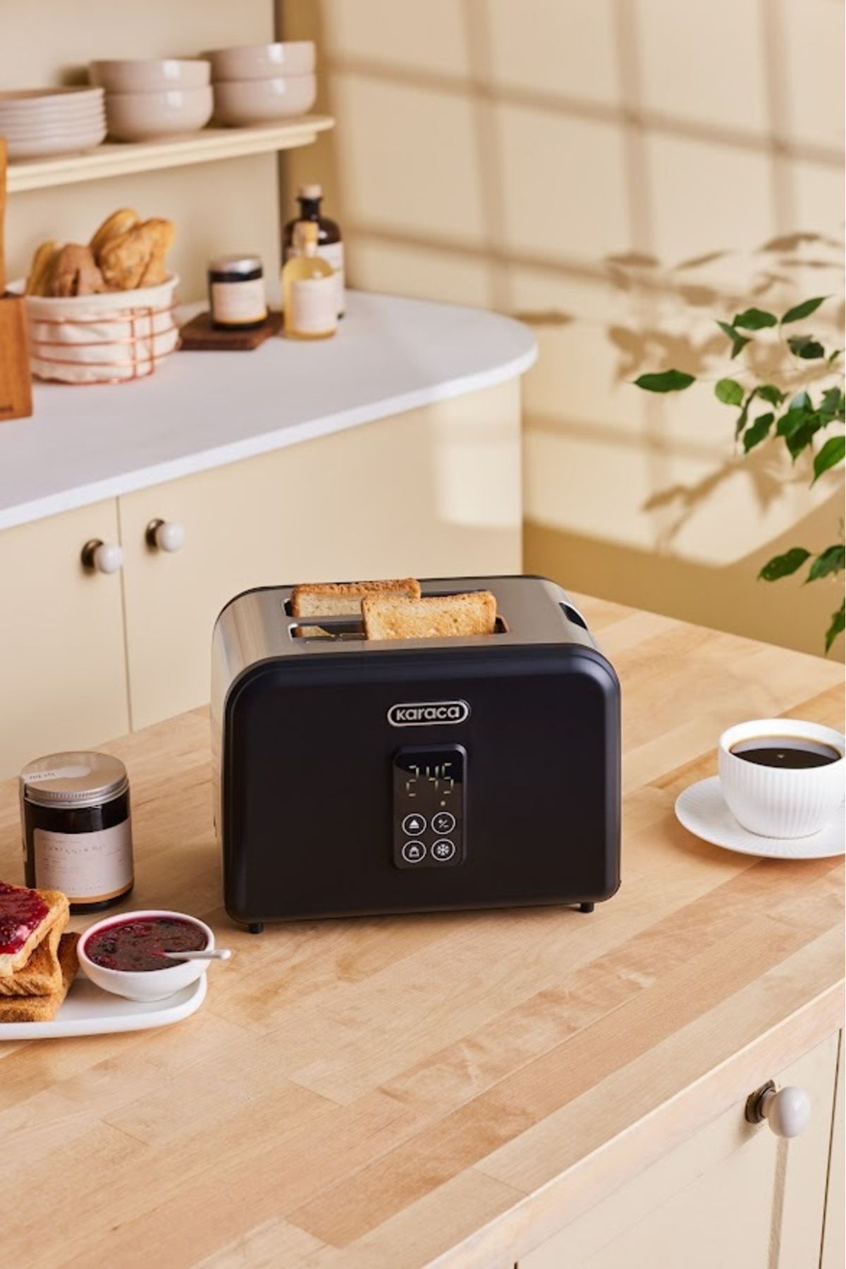 Karaca-Black Multicrust Retro Toaster 2