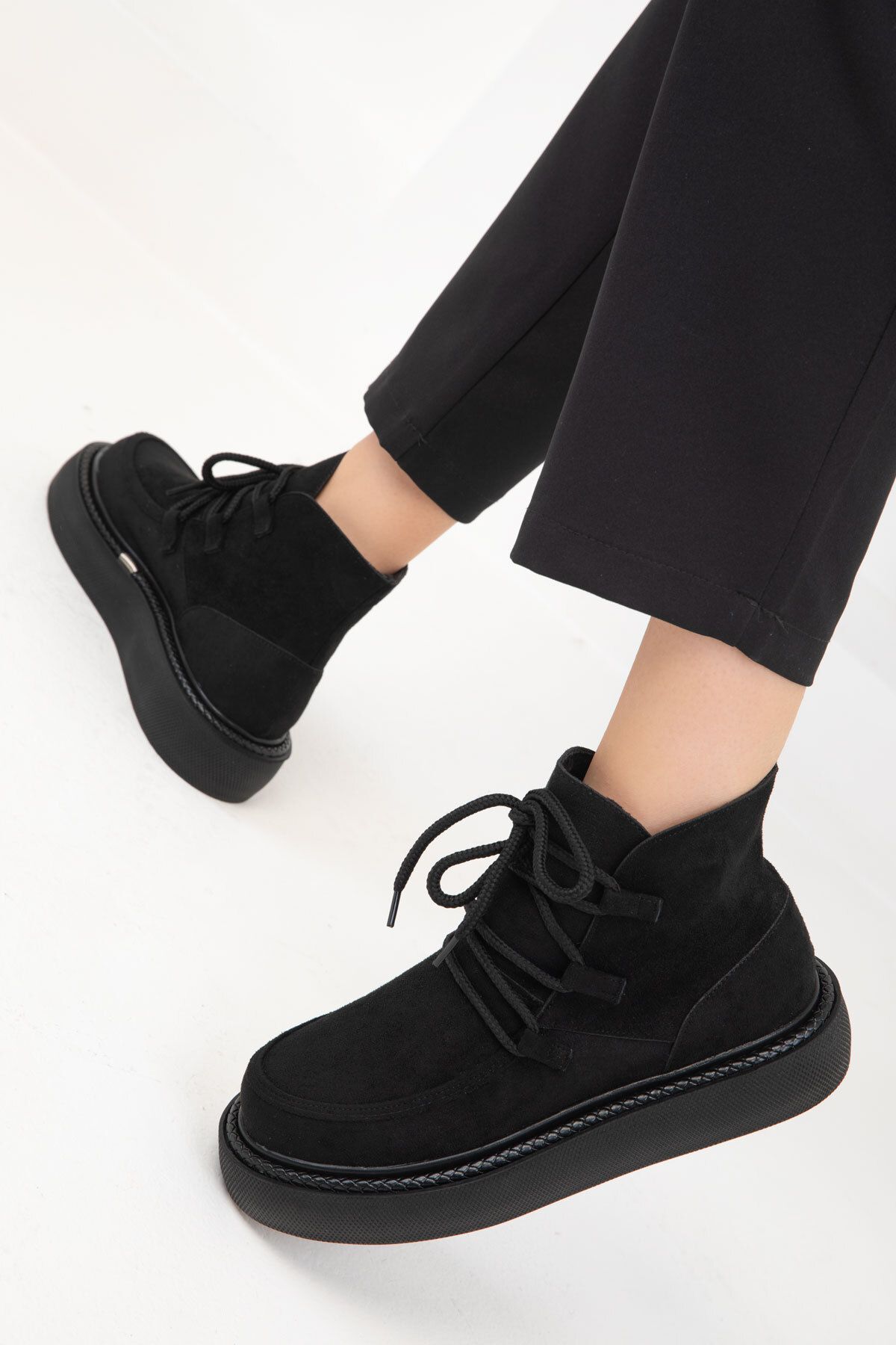 SOHO-Μαύρα σουέντ γυναικείες μπότες - 19927 Model Bootie 3