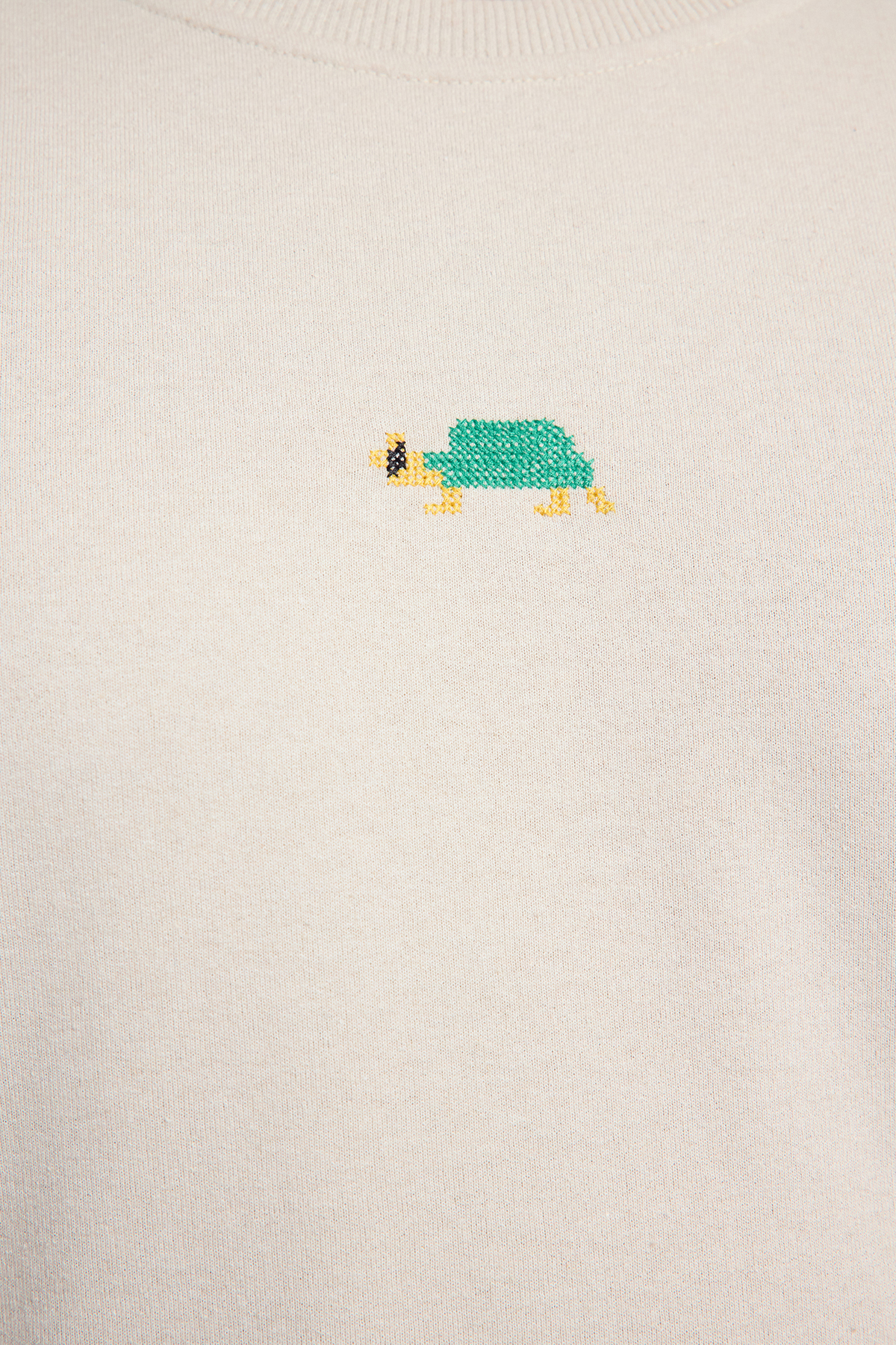 Trendyolmilla  Taş Regular/Normal Kesim Bisiklet Yaka Etamin Hayvan Nakışlı Sweatshirt TMNAW25SW00158 - Görsel 4