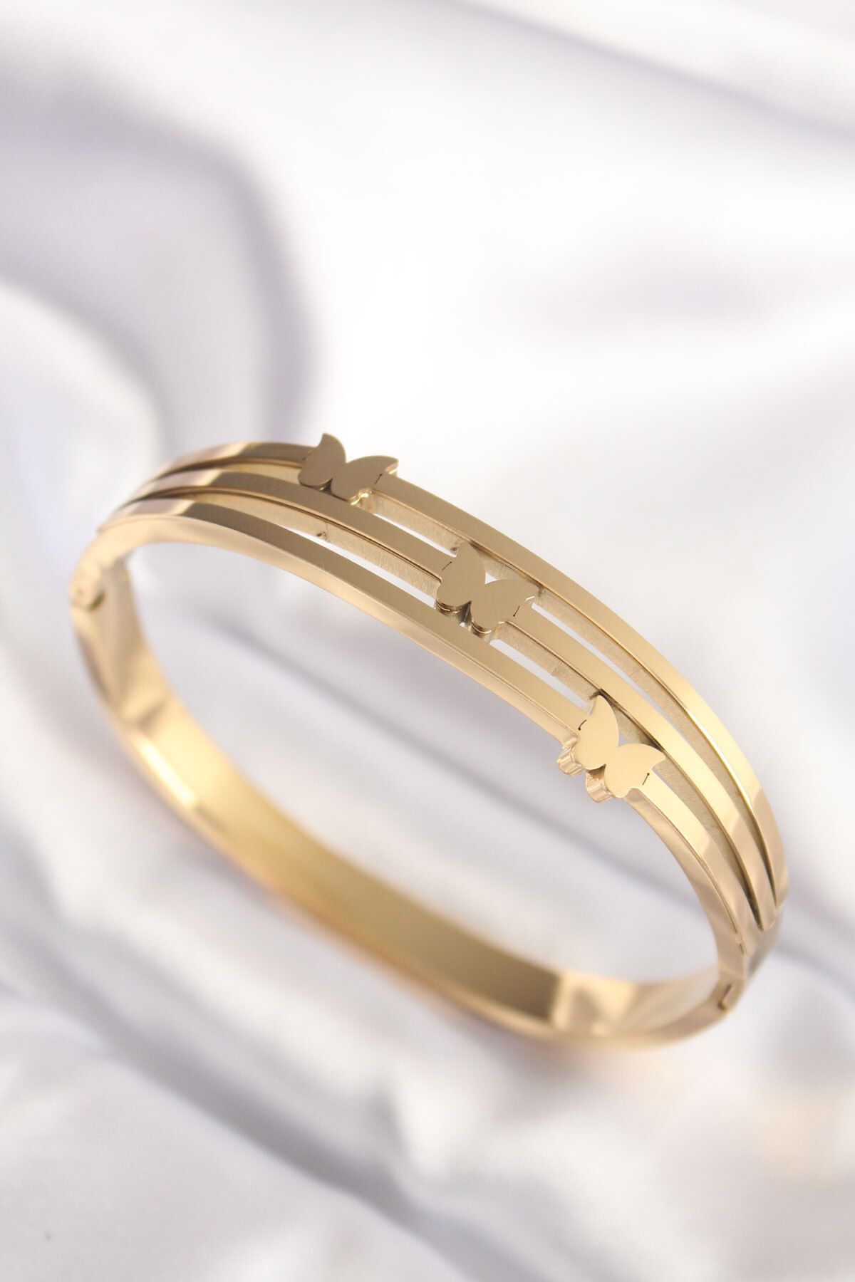 BirdoluSepet 316L Çelik Kelebek Gold Renk Kadın Kelepçe Bilezik