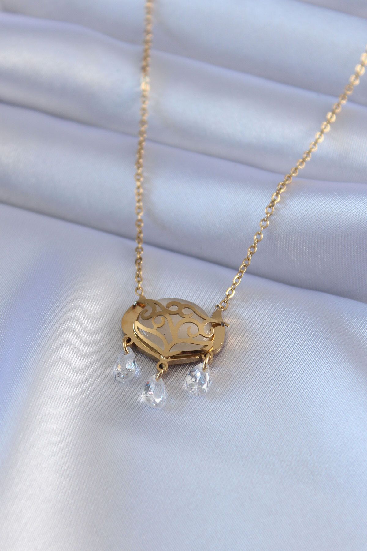 mk global 316L Çelik Gold Renk Lotus Model Zirkon Taşlı Kadın Kolye