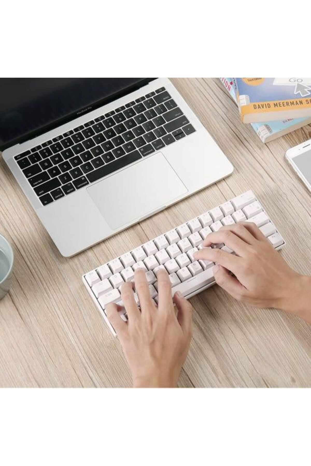 ROYAL KLUDGE-Rk61 Tri-Mode Rgb 61 Keys Hot Swappable White Mechanical Keyboard - Blue Switch 6