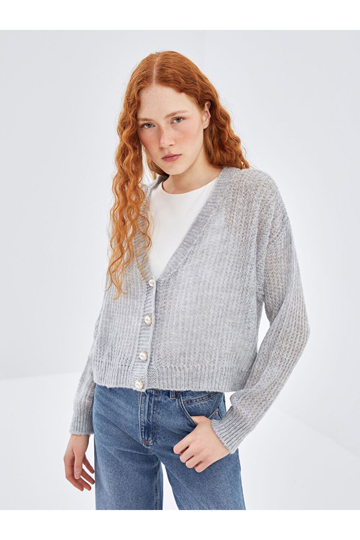LC Waikiki V Yaka Oversize Kadın Triko Hırka