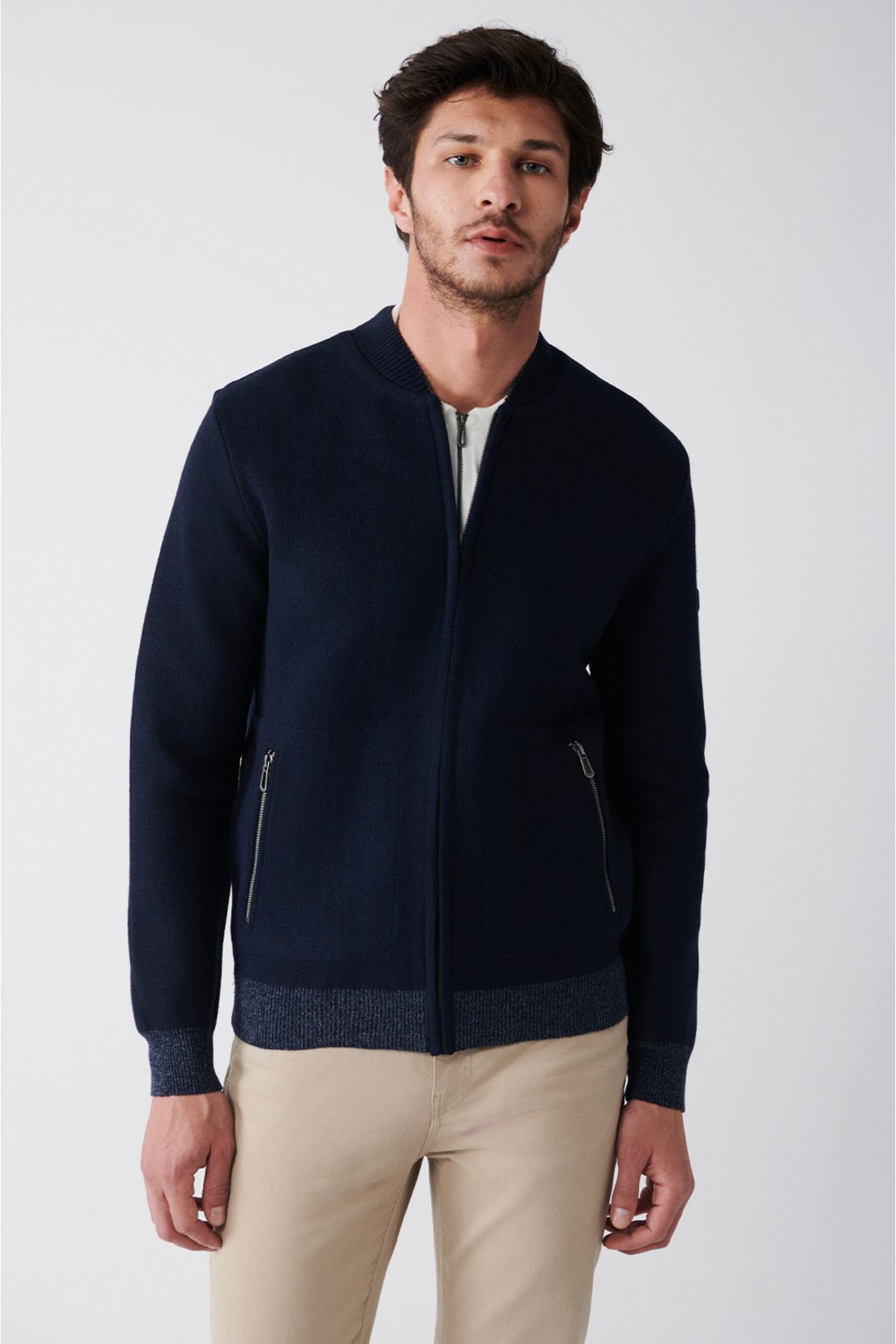 Avva-Marineblaue Herren-Strickjacke mit Bomberkragen und Reißverschluss A31y6060 1