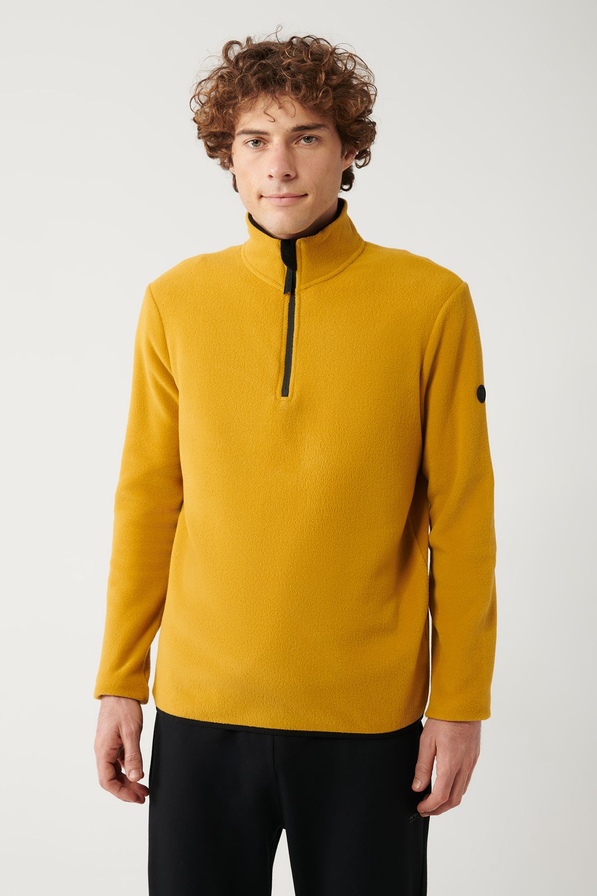 Avva-Men's Mustard Cold Resistant Half Zipper Stand Collar Fleece Sweatshirt E 001068 3