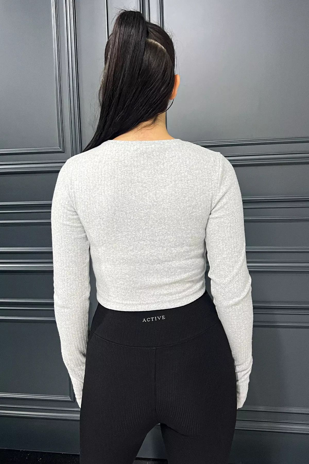 GÜLSELİ-Bluză crop top pentru femei, gri, cu decolteu, cu mânecă pentru fereastră 3