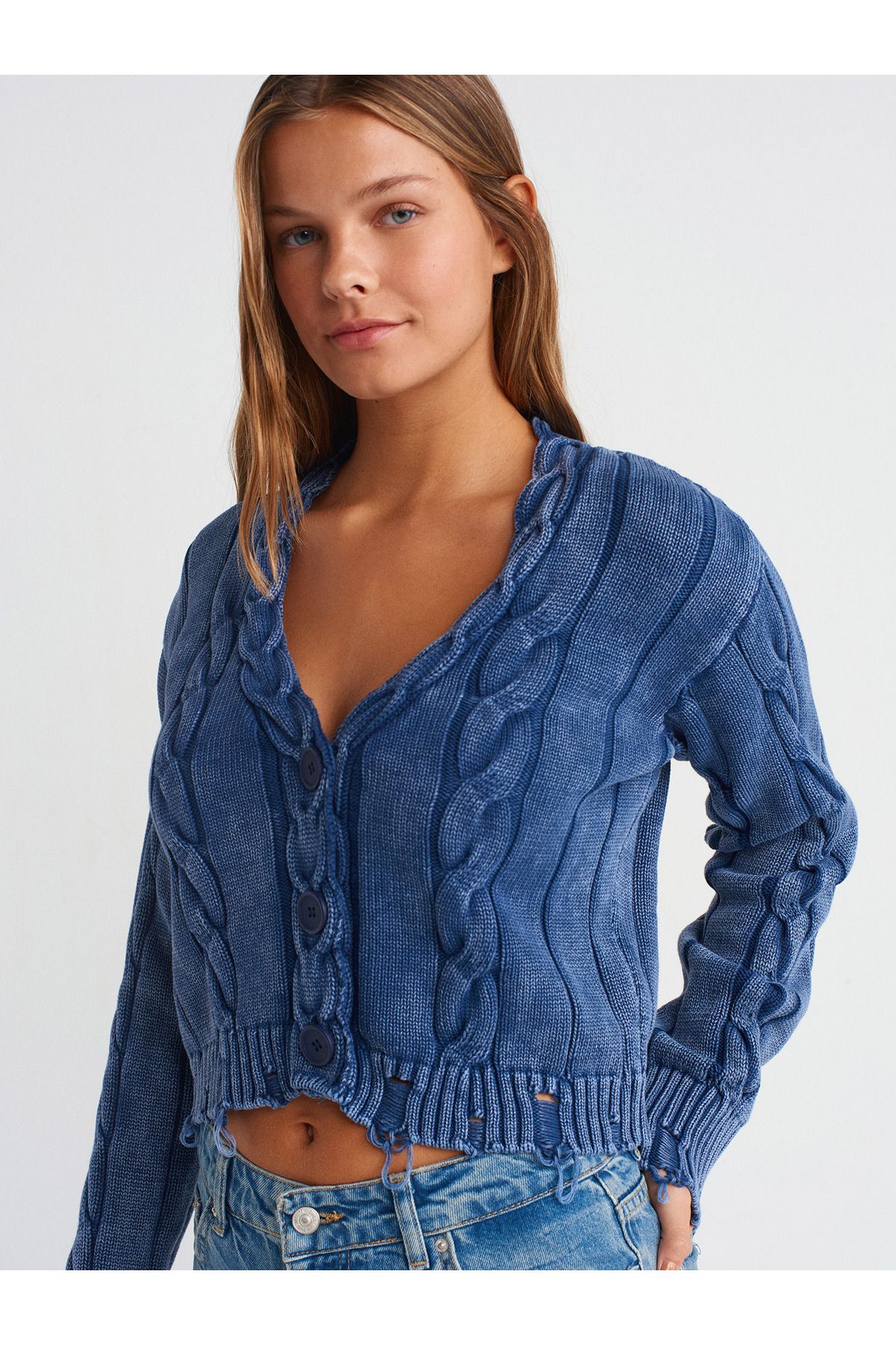 Dilvin-60263 Pale Effect Buttoned Ripped Detailed Knitwear Cardigan-Indigo 4