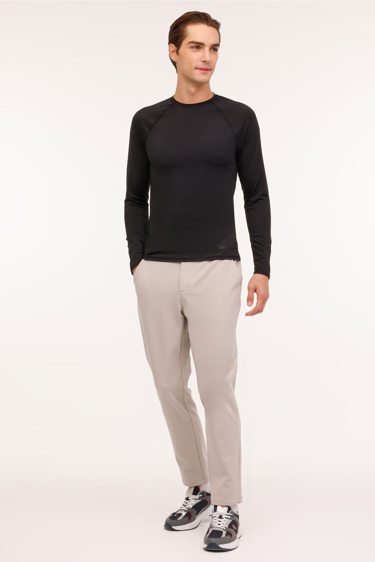 complete the look image