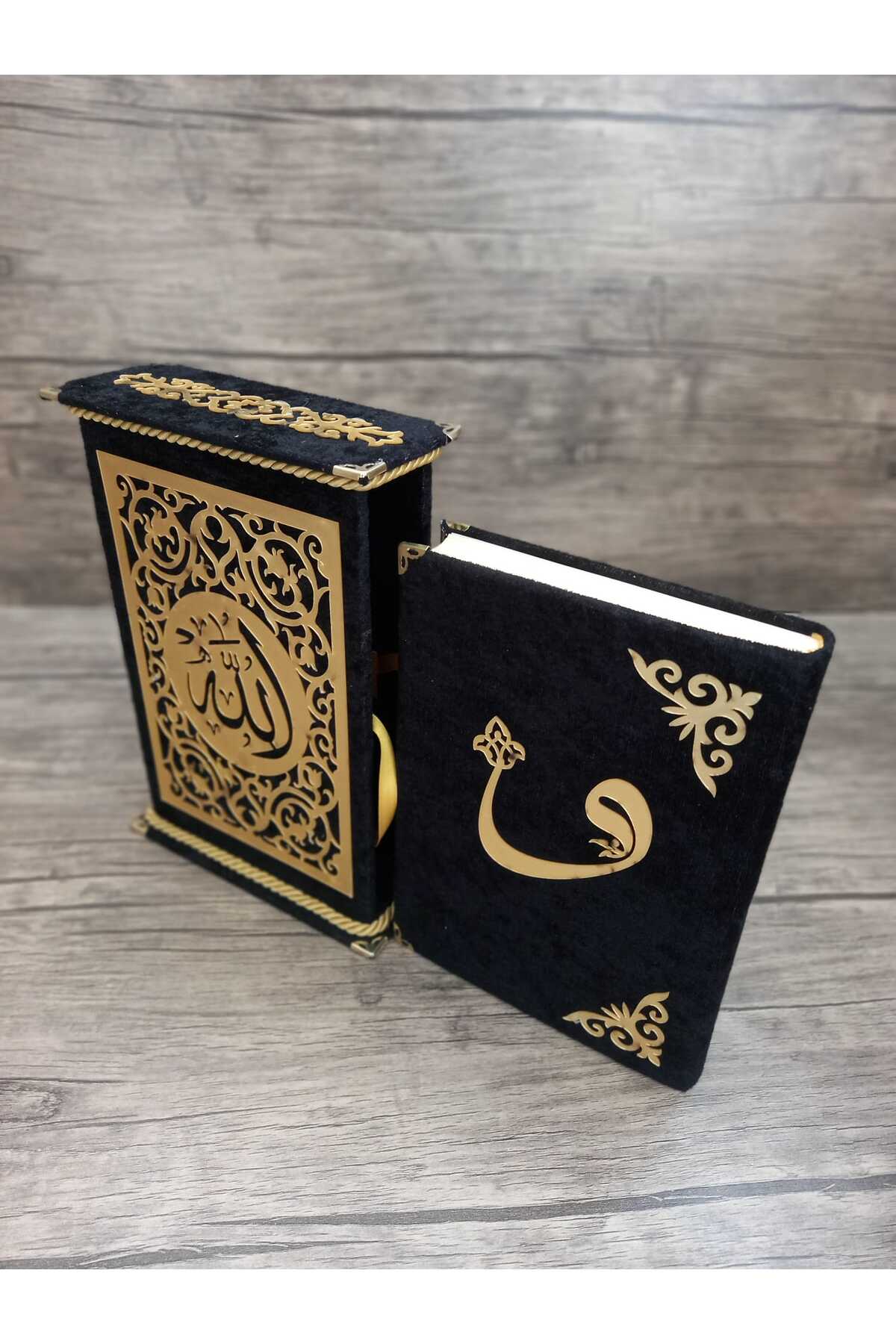 Dik Pleksi Süslemeli Hediyelik Reşal Kutulu Kuranı Kerim Siyah