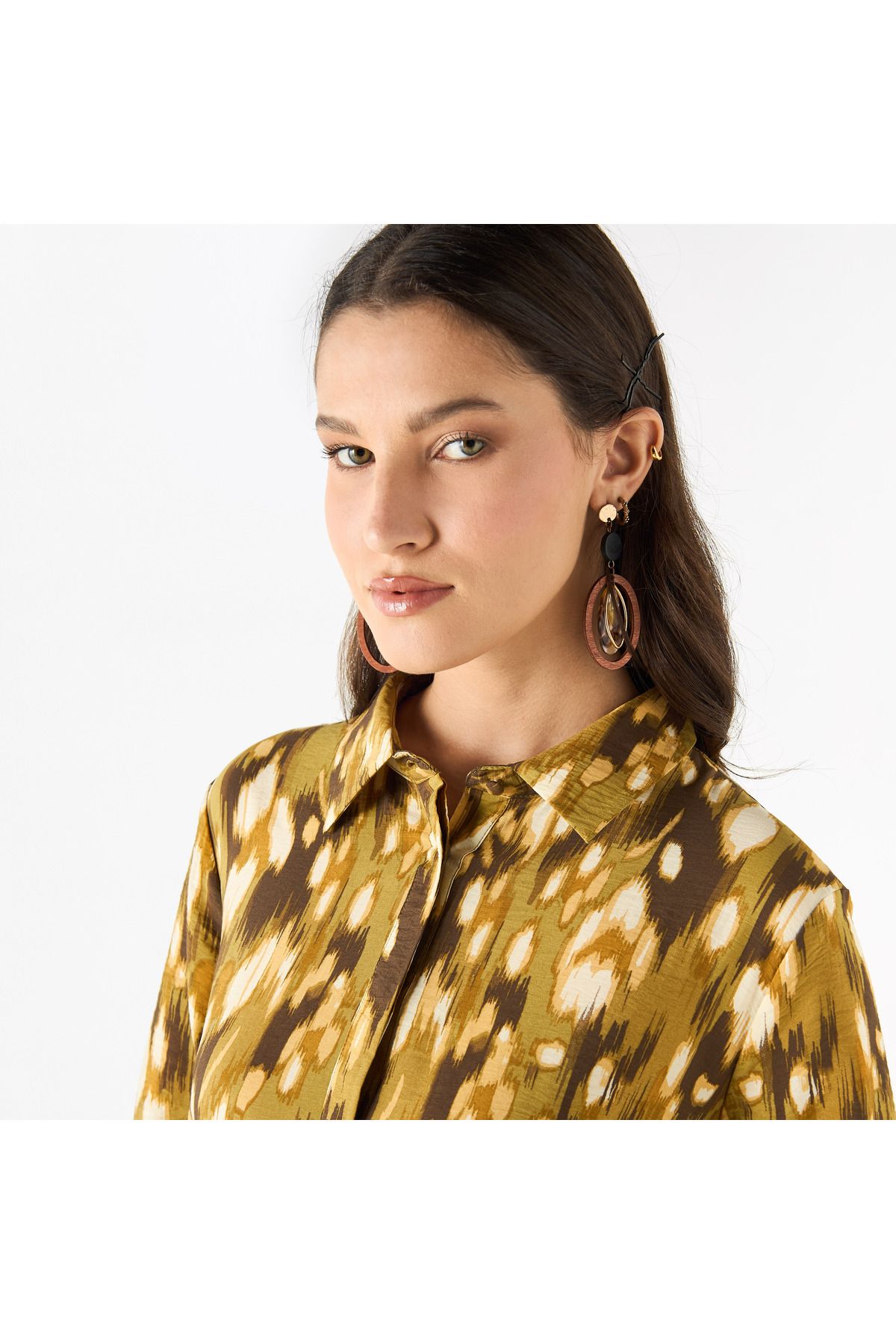 Iconic-All-Over Print A-line Shirt Dress with Long Sleeves 4