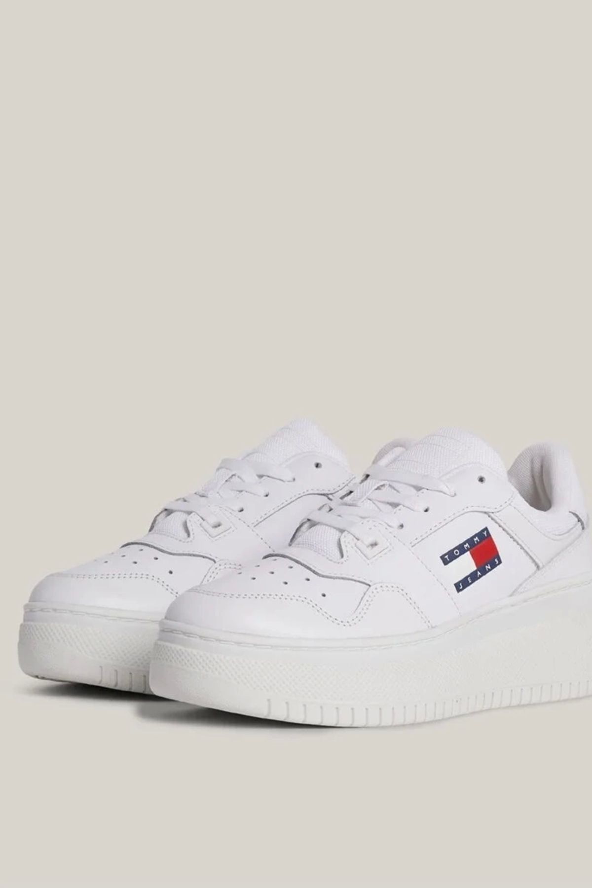 TJW RETRO Basket FLATFORM ESS Tommy Hilfiger