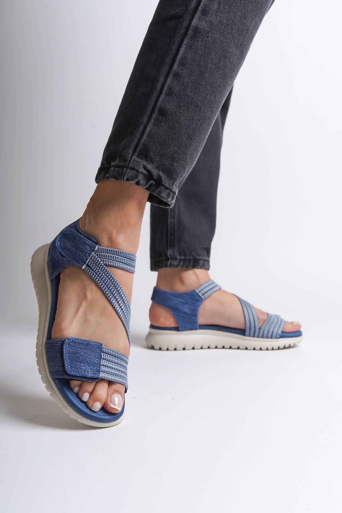 صندل آبی زنانه راحت اورجینال Capone Outfitters