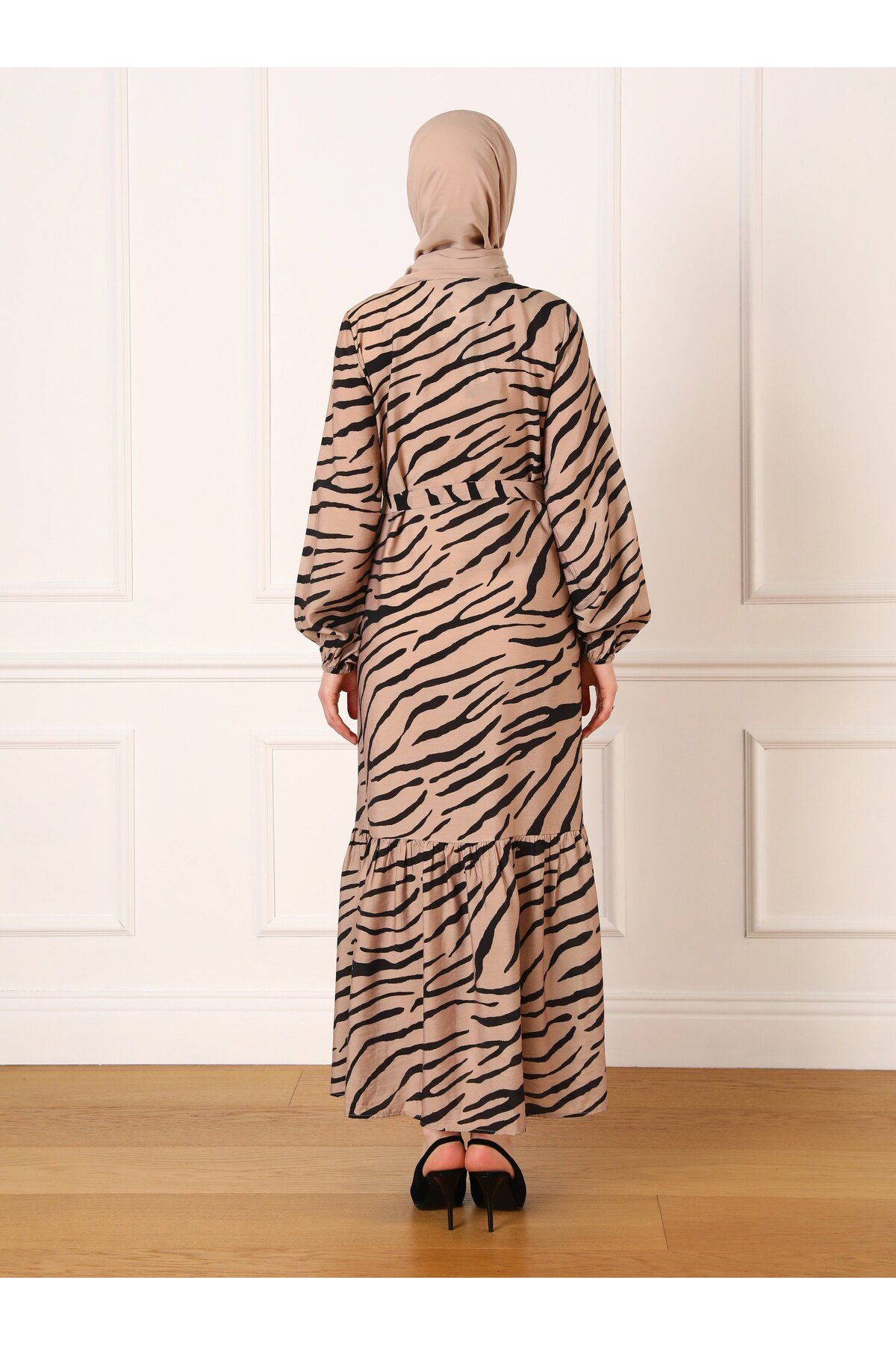 Refka-Beige Hijab Dress - Zebra Pattern, Refka 5