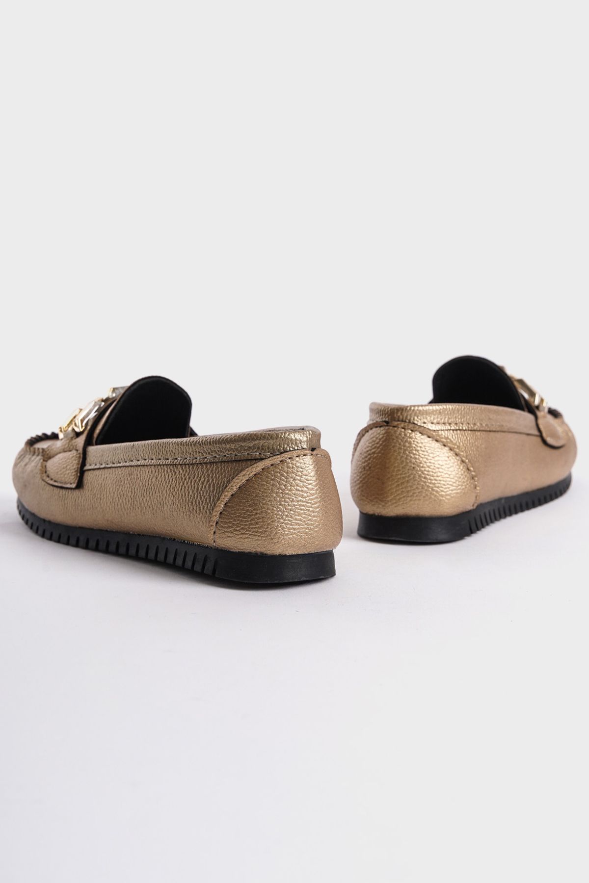 Capone Outfitters-Loafer Shoes - Gold-colored - Flat 6