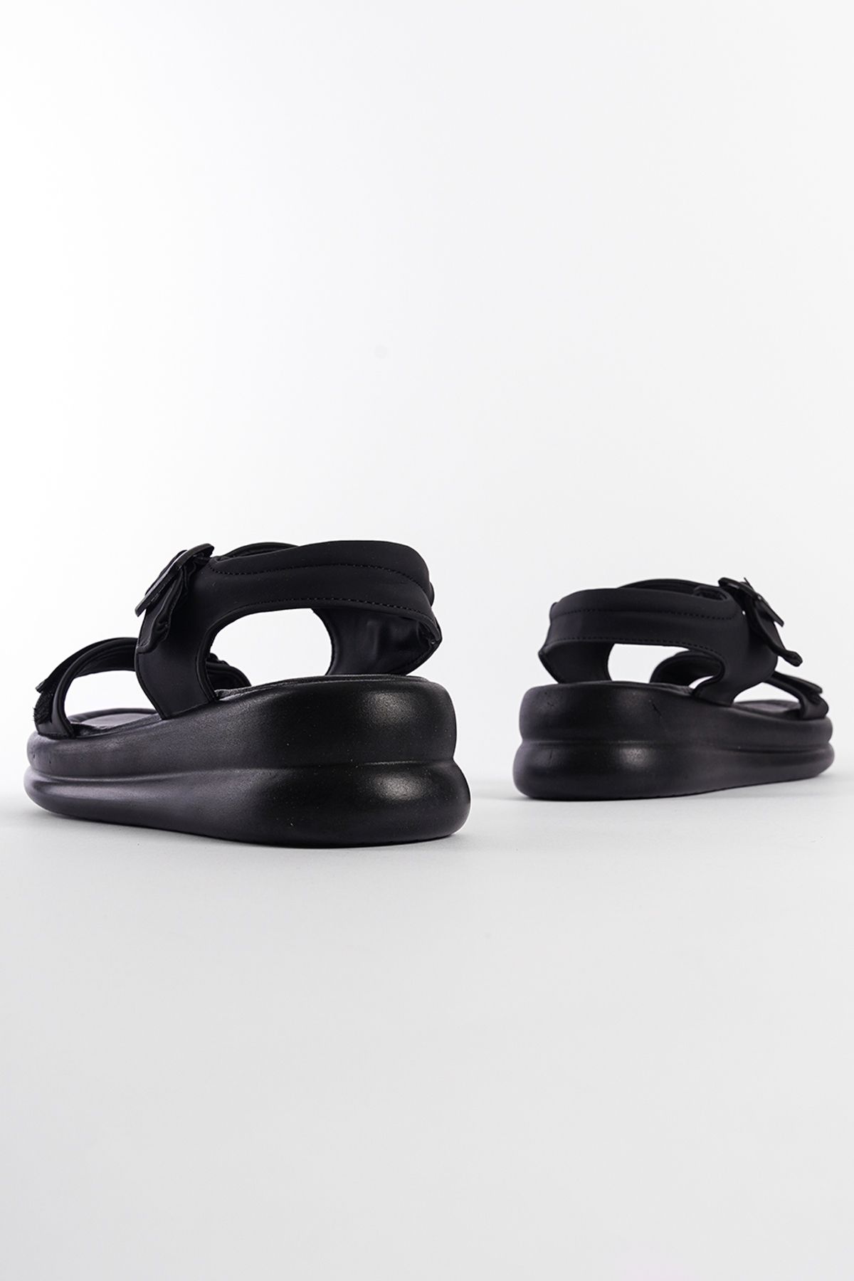 صندل مشکی زنانه های مبتنی بر راحتی Capone Outfitters