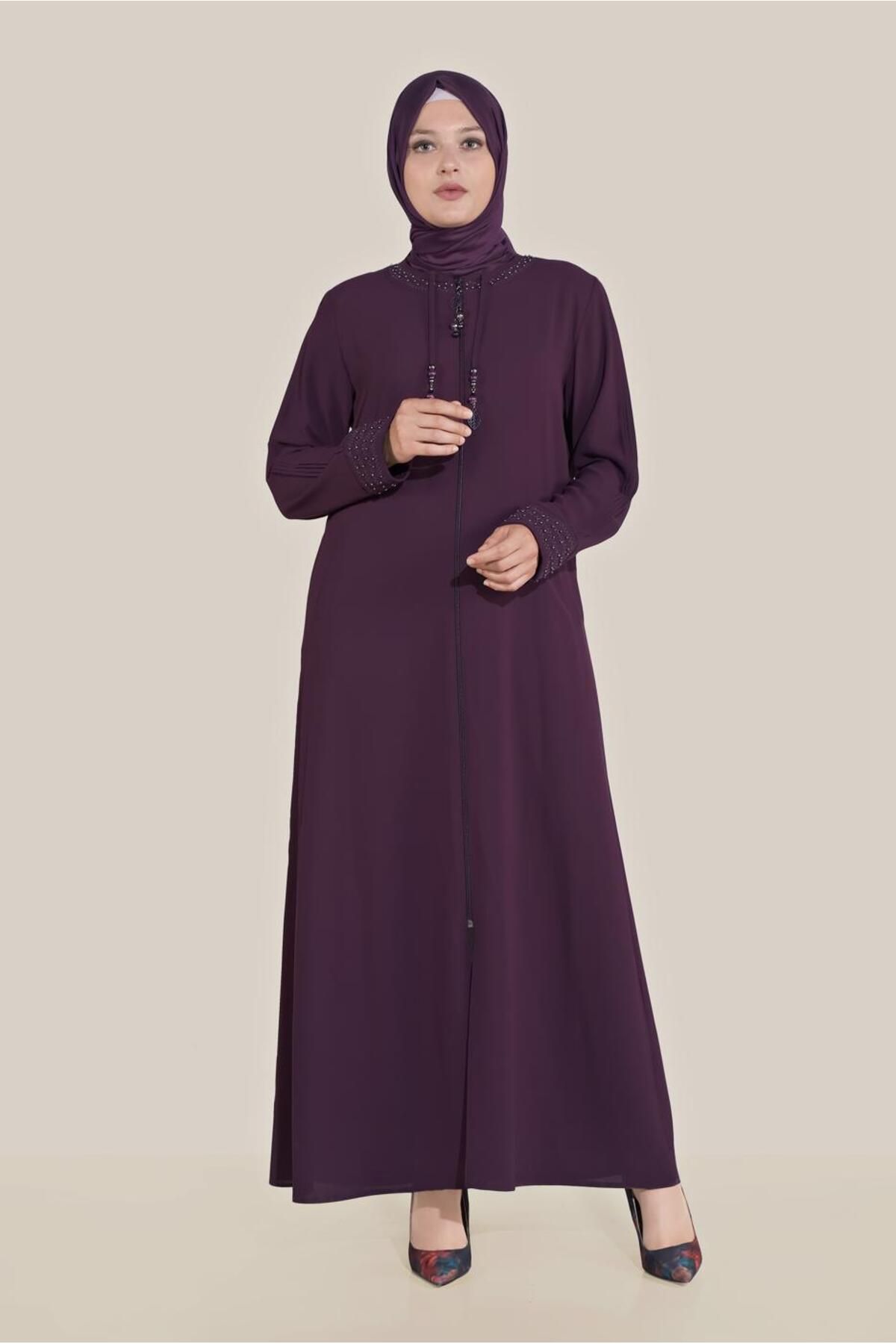 10209 CASSLE TOPCOAT 44/50 Alvina