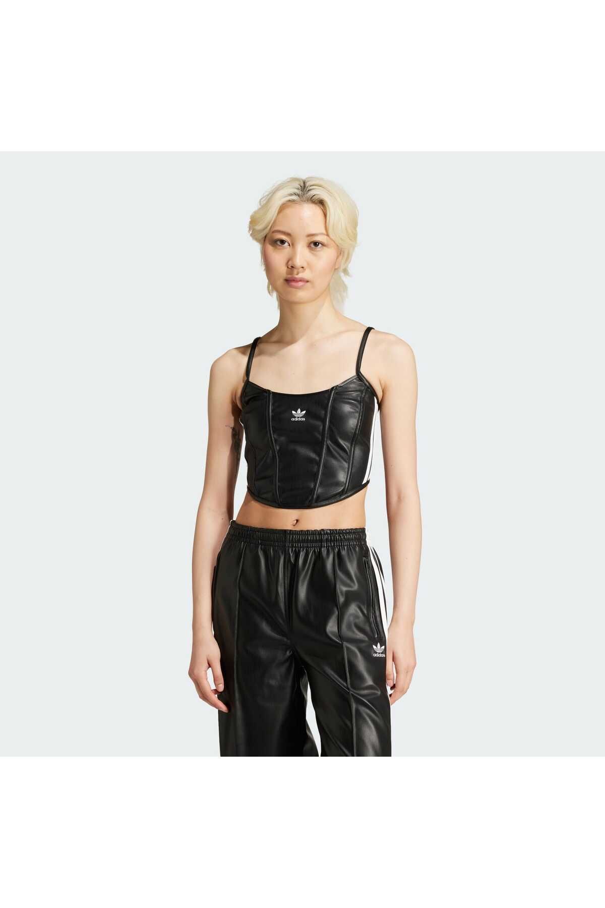 adidas-Fb P Corset 1