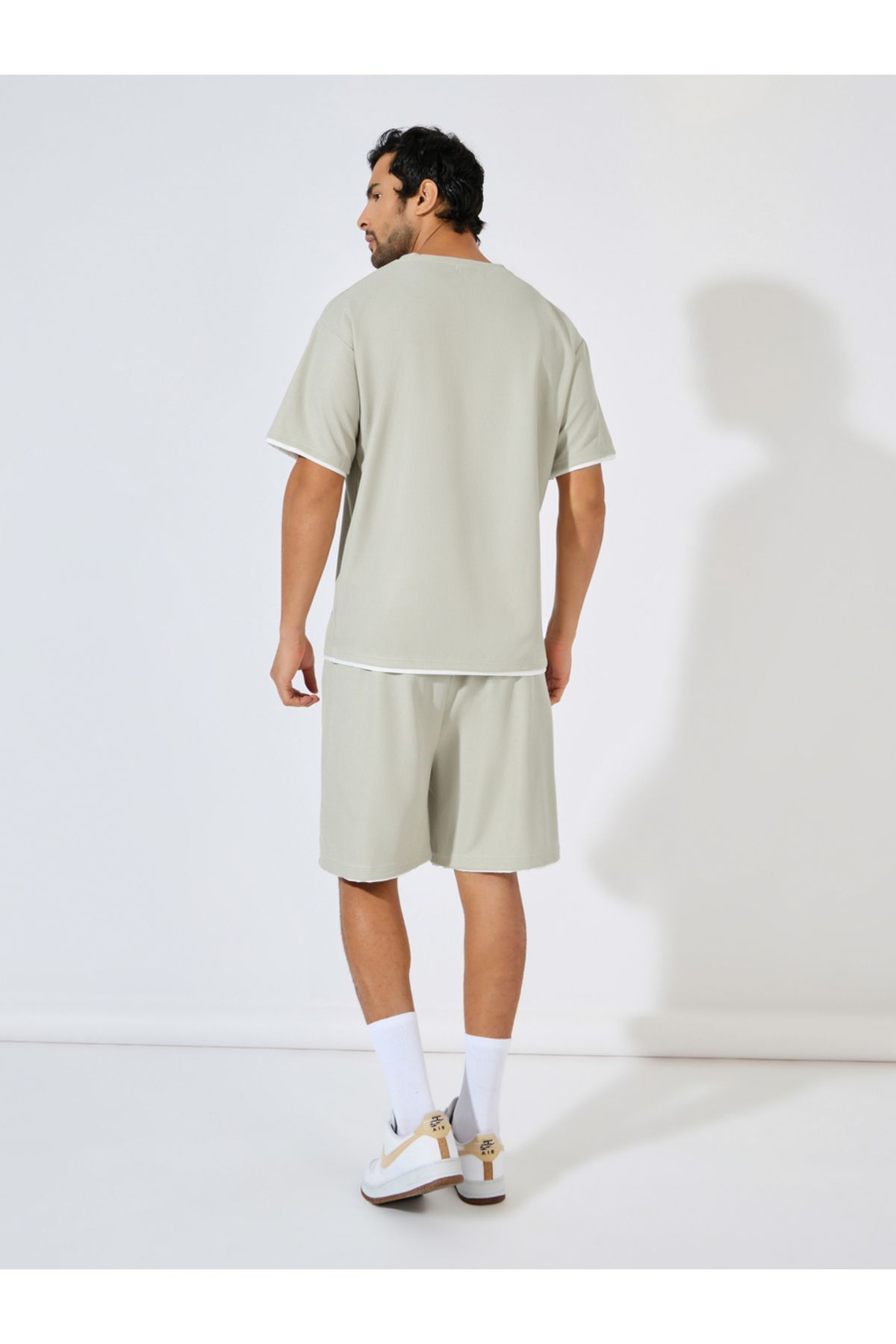 Styli-Oversized Waffle Knit Badge T-Shirt & Shorts Co-Ords 4