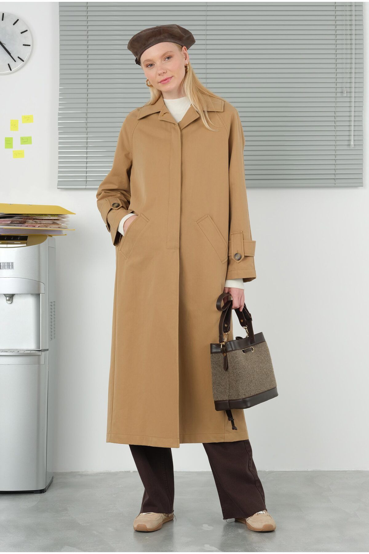 HEQA-Camel Double Epaulettes Trench Coat 4