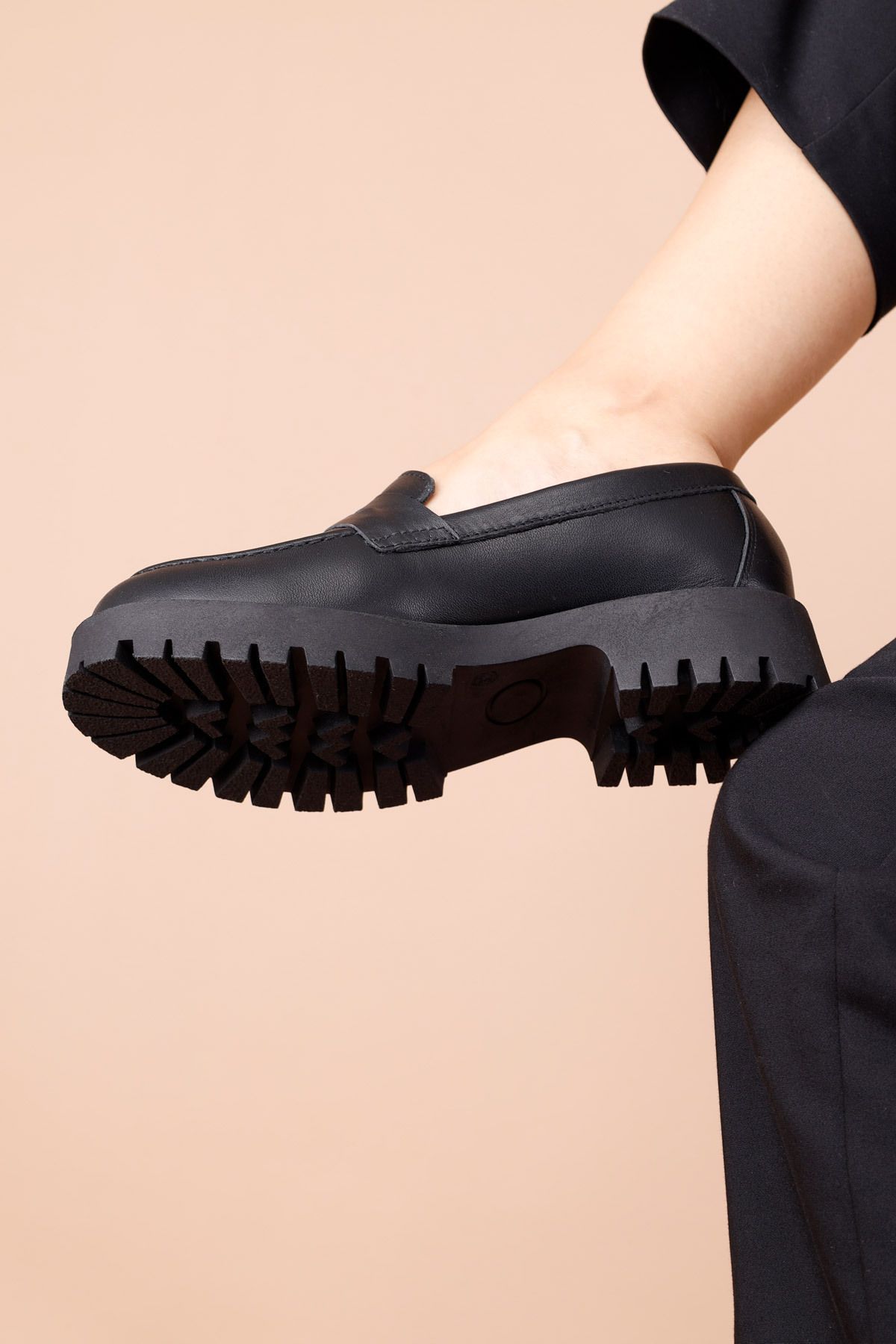 Getcho-Pantofi negri Tardeney pentru femei 4