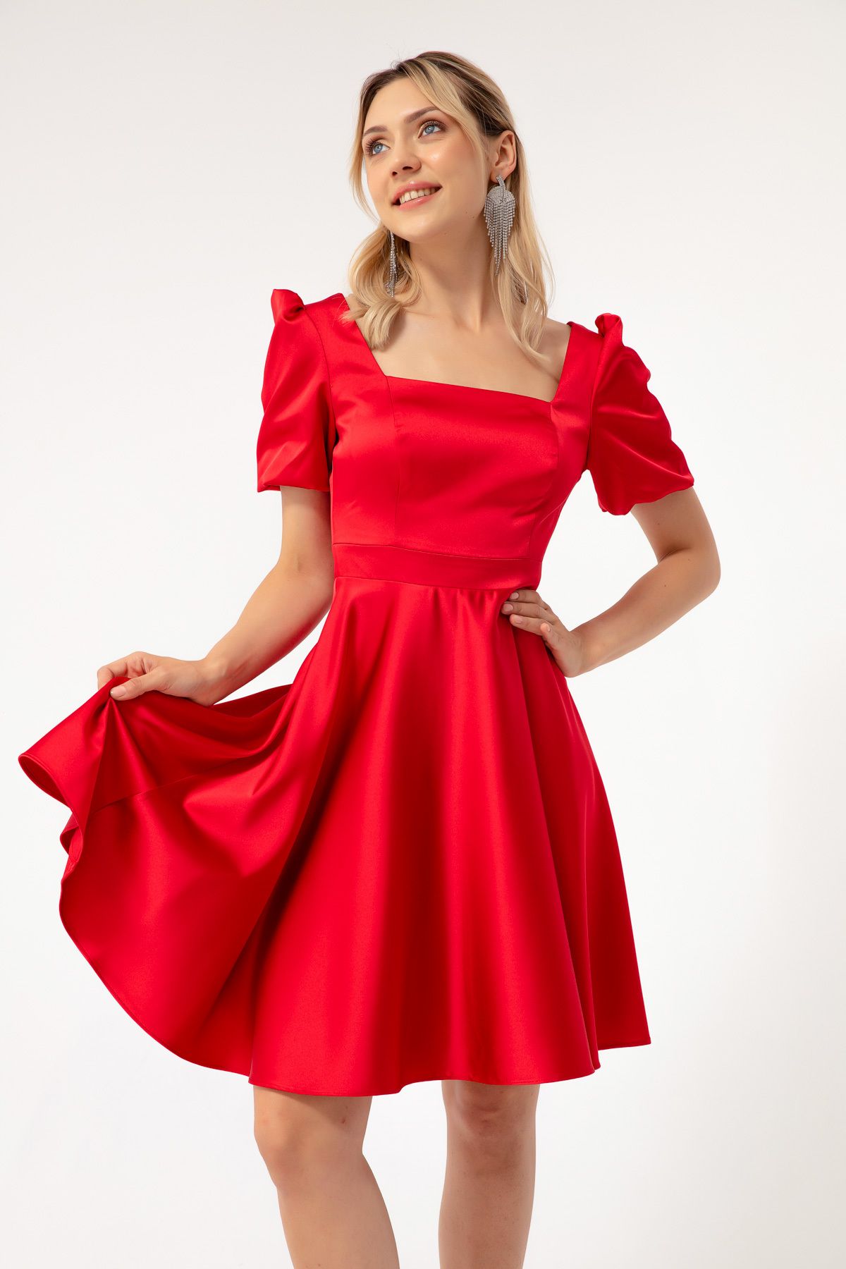 Lafaba-Women's Red Balloon Sleeve Flared Cut Midi Satin Evening Dress 2