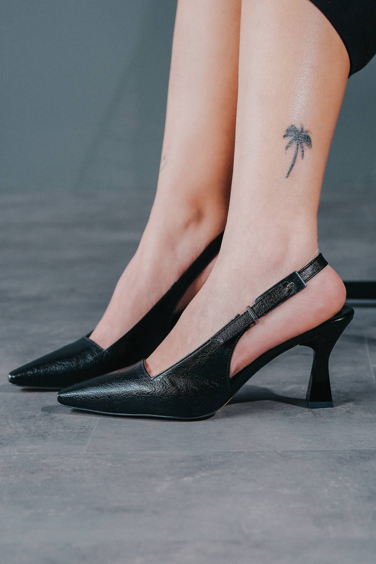 Women's Open-Back Short Heel Shoes Niola Black Sultan