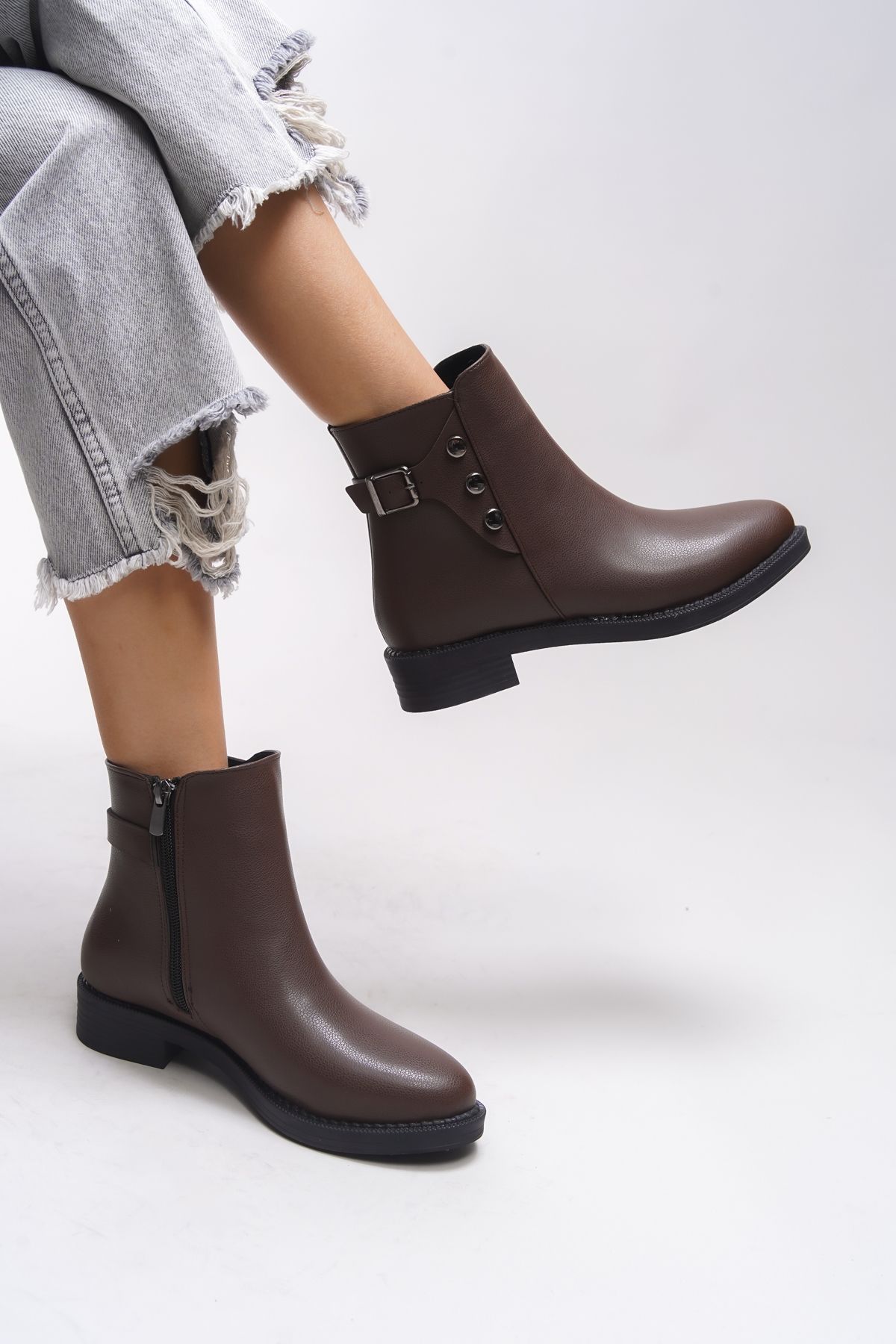 Riccon-Heshrari Women's Boots - 0012072   Model, Brown Skin 2