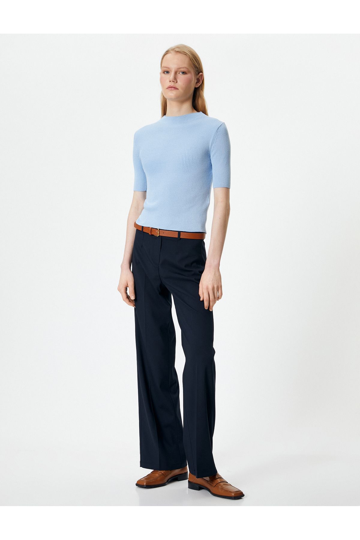 complete the look image