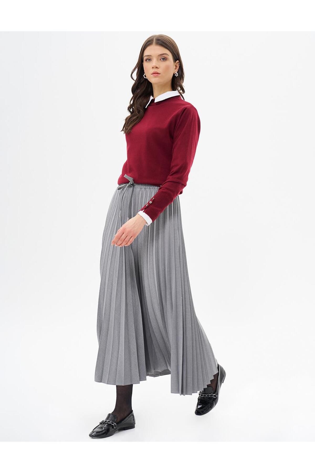 Kayra-Gray Pleated Lace-up Skirt 1