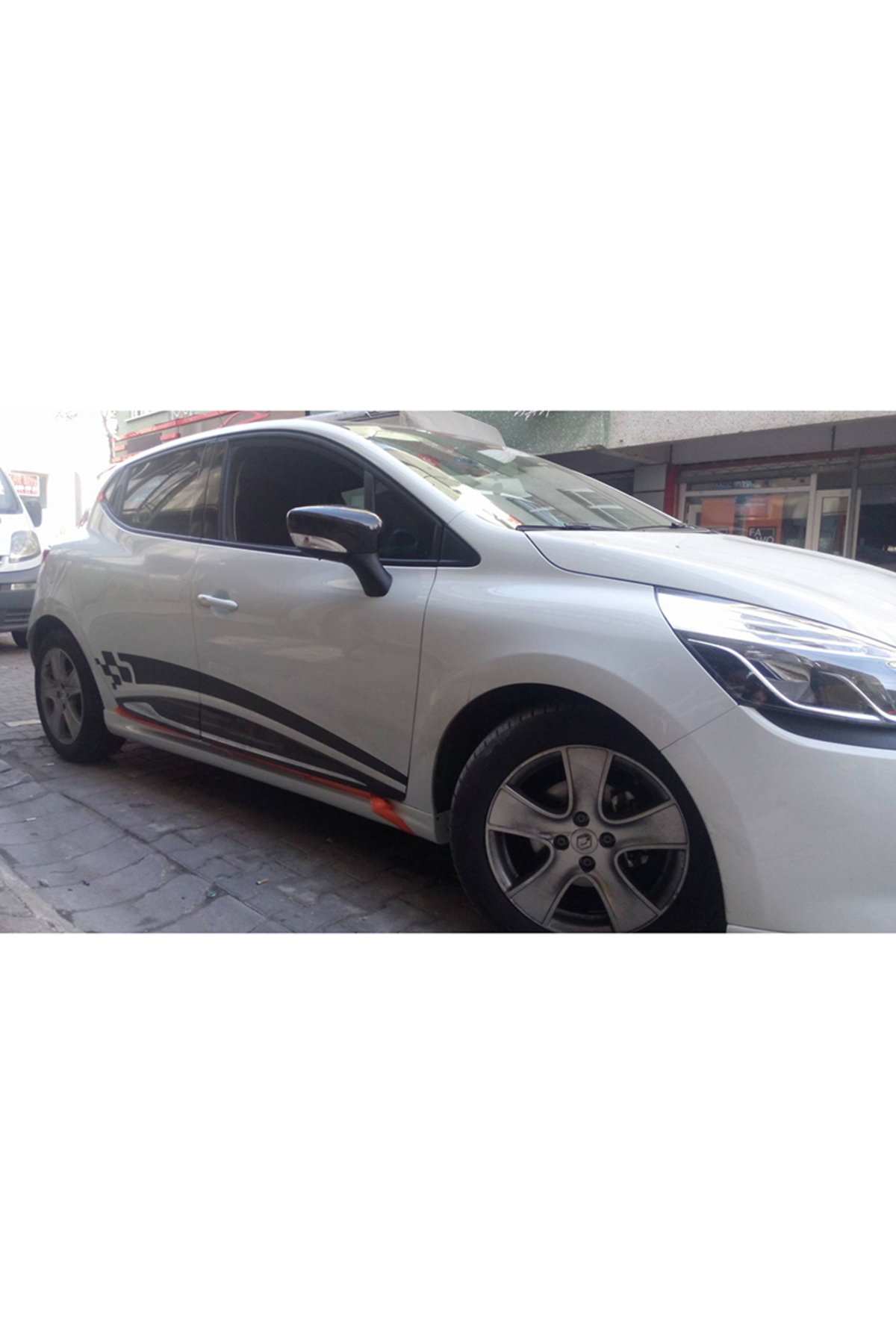 Renault Clio 4 Yan Marşpiyel (Çift) (Plastik)