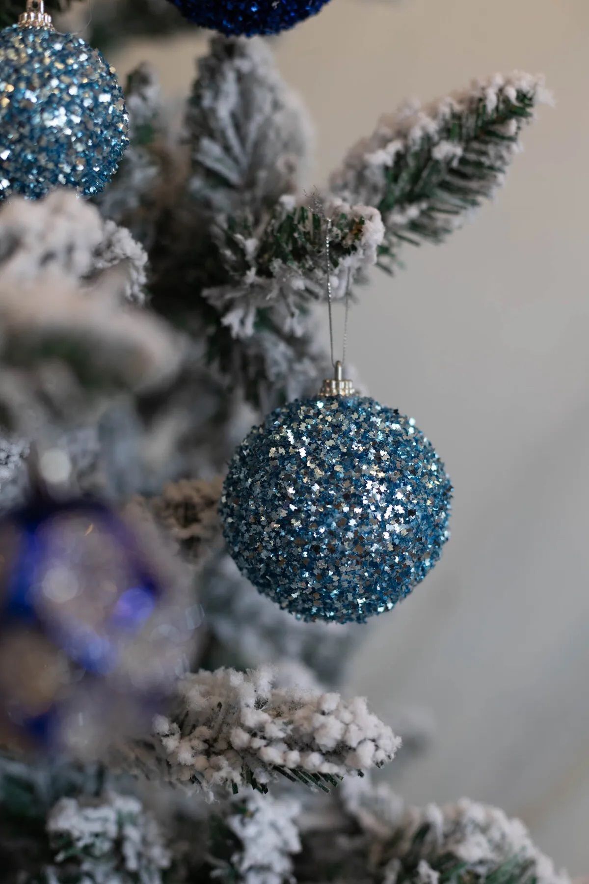 Dekorsende-Blue Glitter Ball Set of 3 for New Year 1