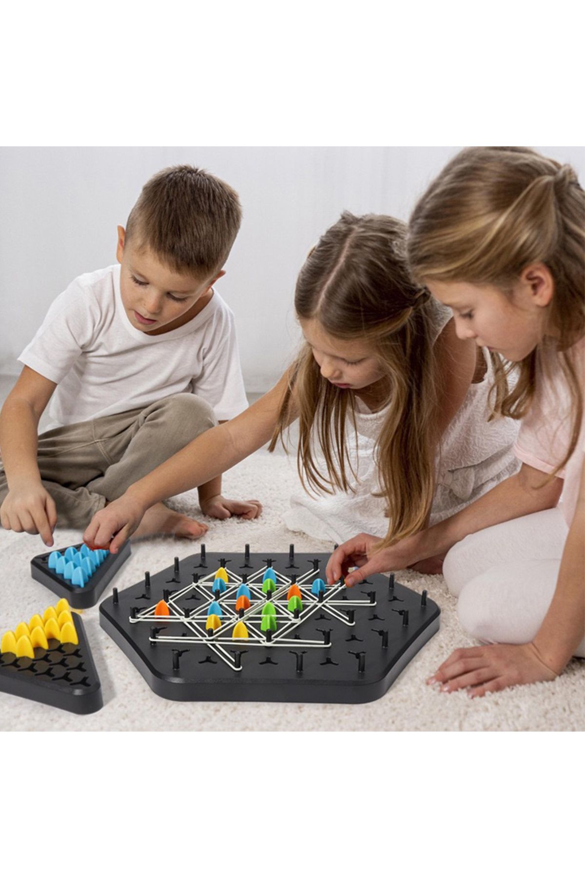 HUAN-Qzta-Geometry Chain Chess Puzzle Triangle Chess Desktop Game Rubber Band Training Family Interaction E... 4