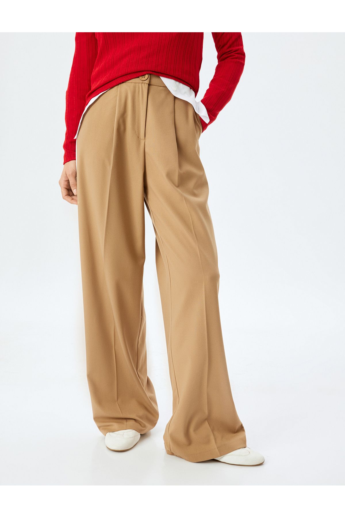 Koton-Straight Wide Leg Fabric Trousers with Stripe Detail on the Sides and Pleat Detail Pockets 3