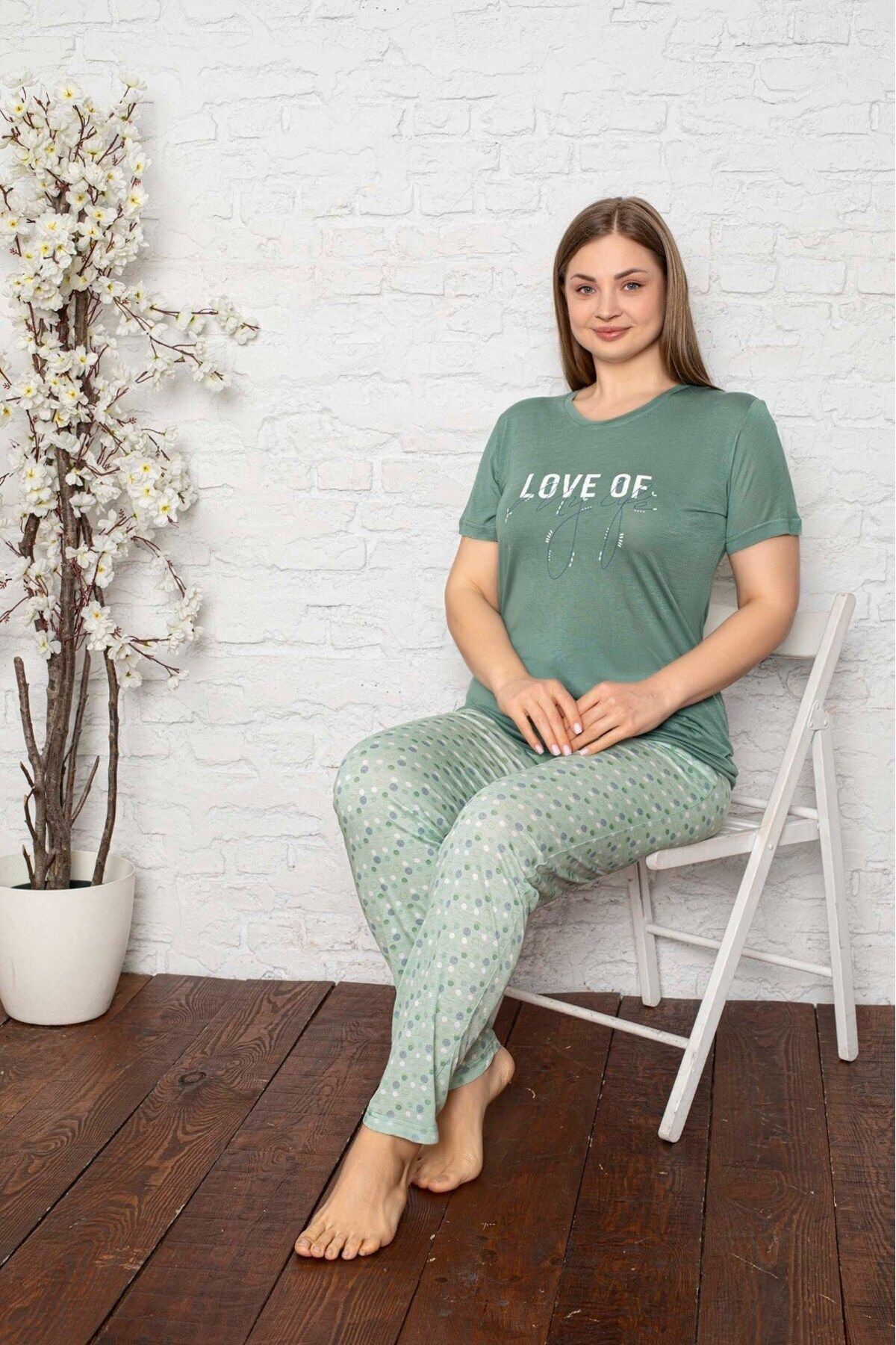 bie's-Green Polka Dot Buttonless Round Neck Large Oversize Viscose Large Size Pajama Set with Pockets 2