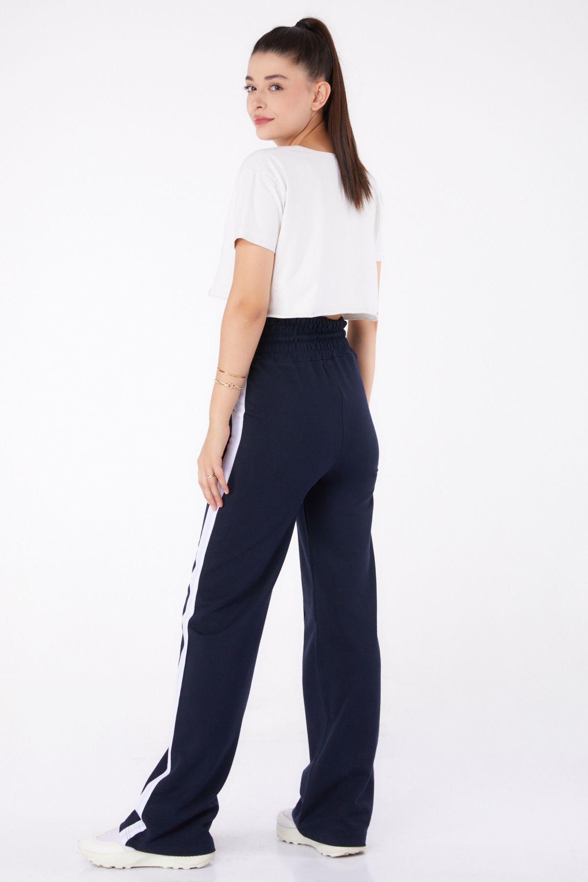 TOFİSA-Straight Medium Women's Navy Blue Striped Trousers - 26249 5