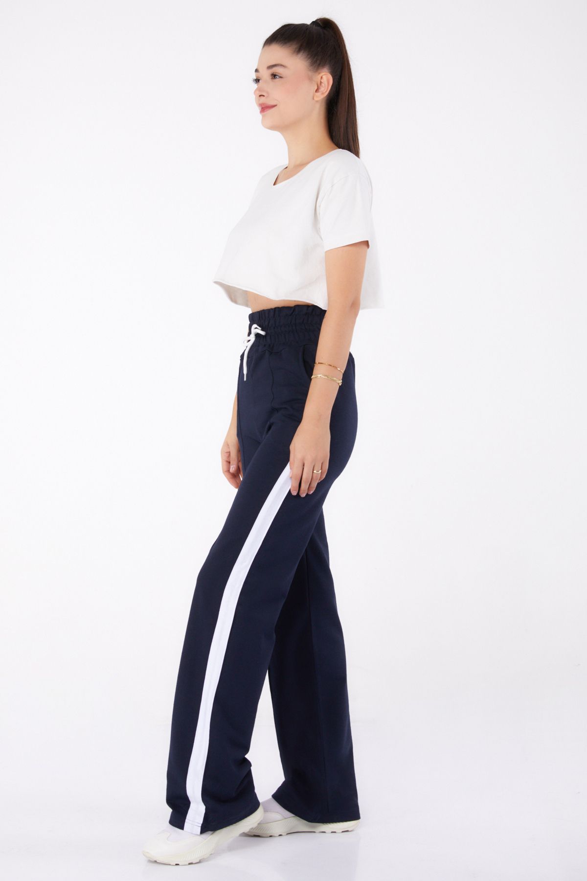 TOFİSA-Straight Medium Women's Navy Blue Striped Trousers - 26249 4