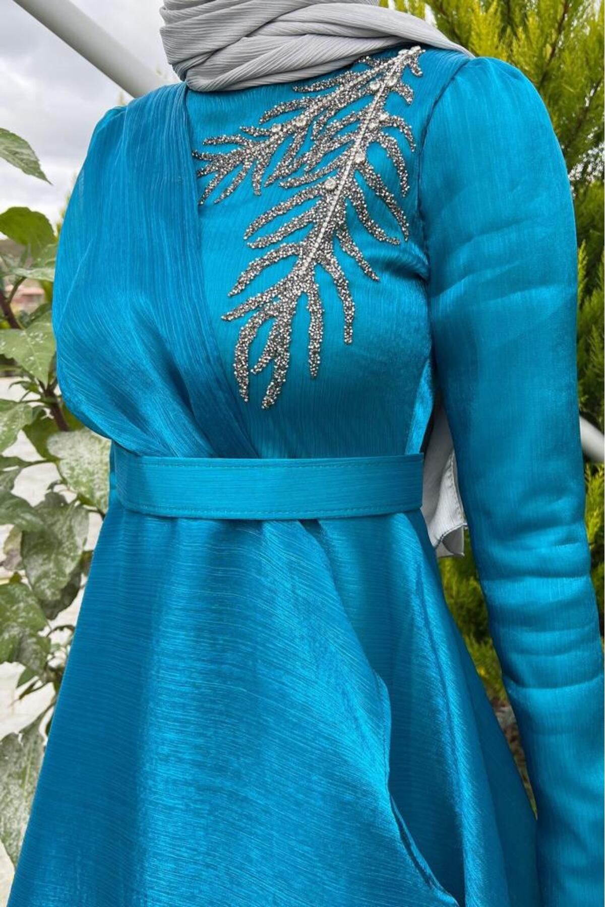 Lamia Giyim-Turquoise Hijab Evening Dress - Leaf Pattern and Stone Embroidered 5