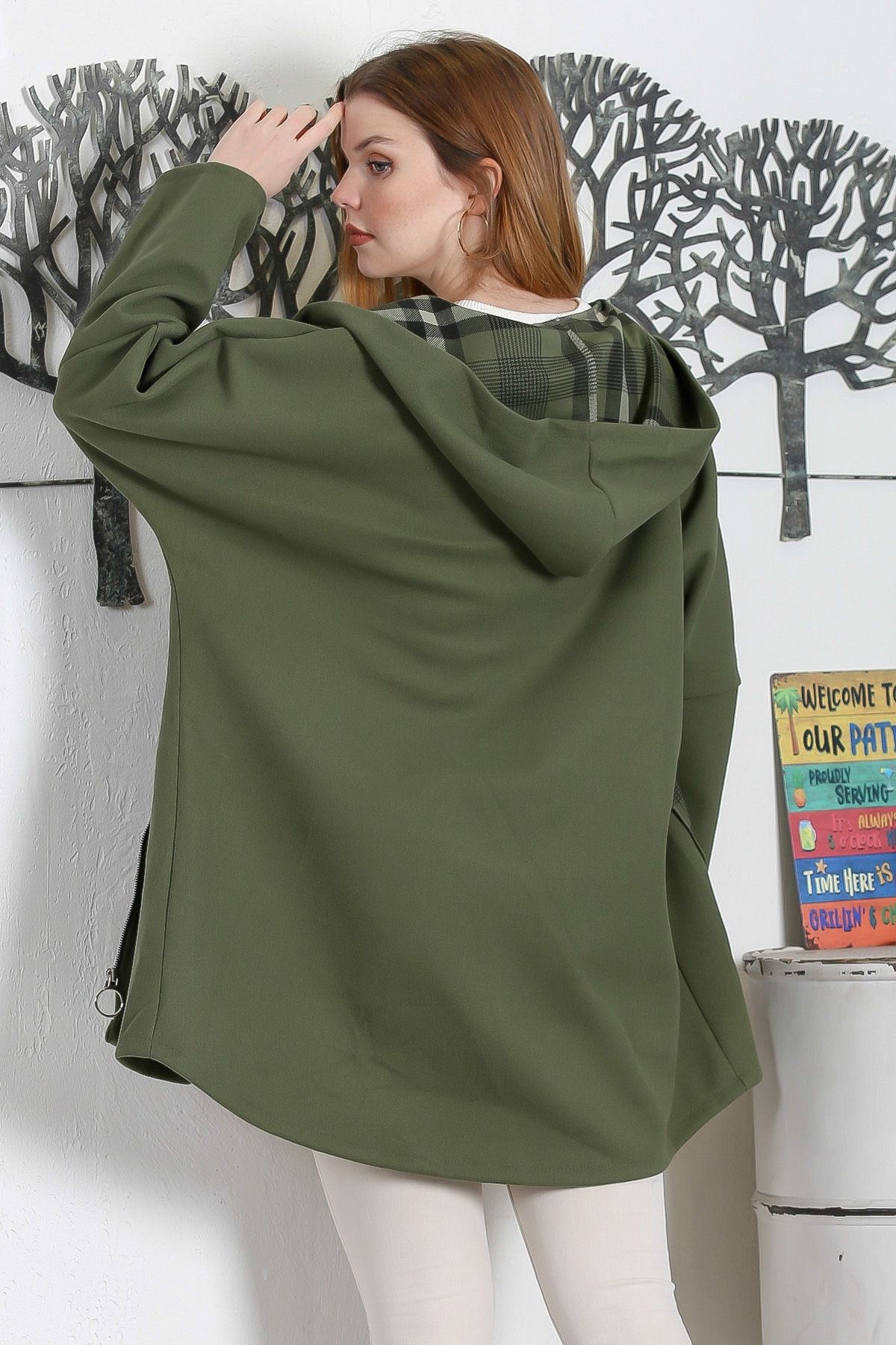 Chiccy-Khaki Green Hooded Zippered Long Sleeve Double Pocket Garnished Cashmere Coat 8