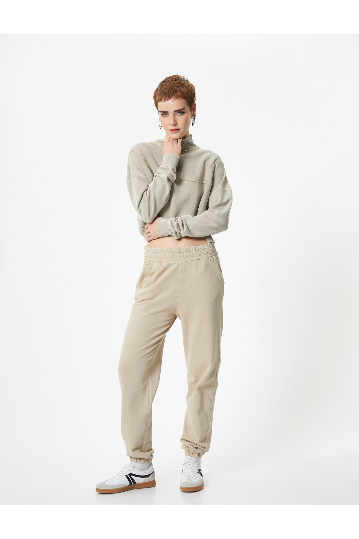 Koton-Comfortable Fit Jogger Sweatpants - Faded Effect and Quarter Pockets 2