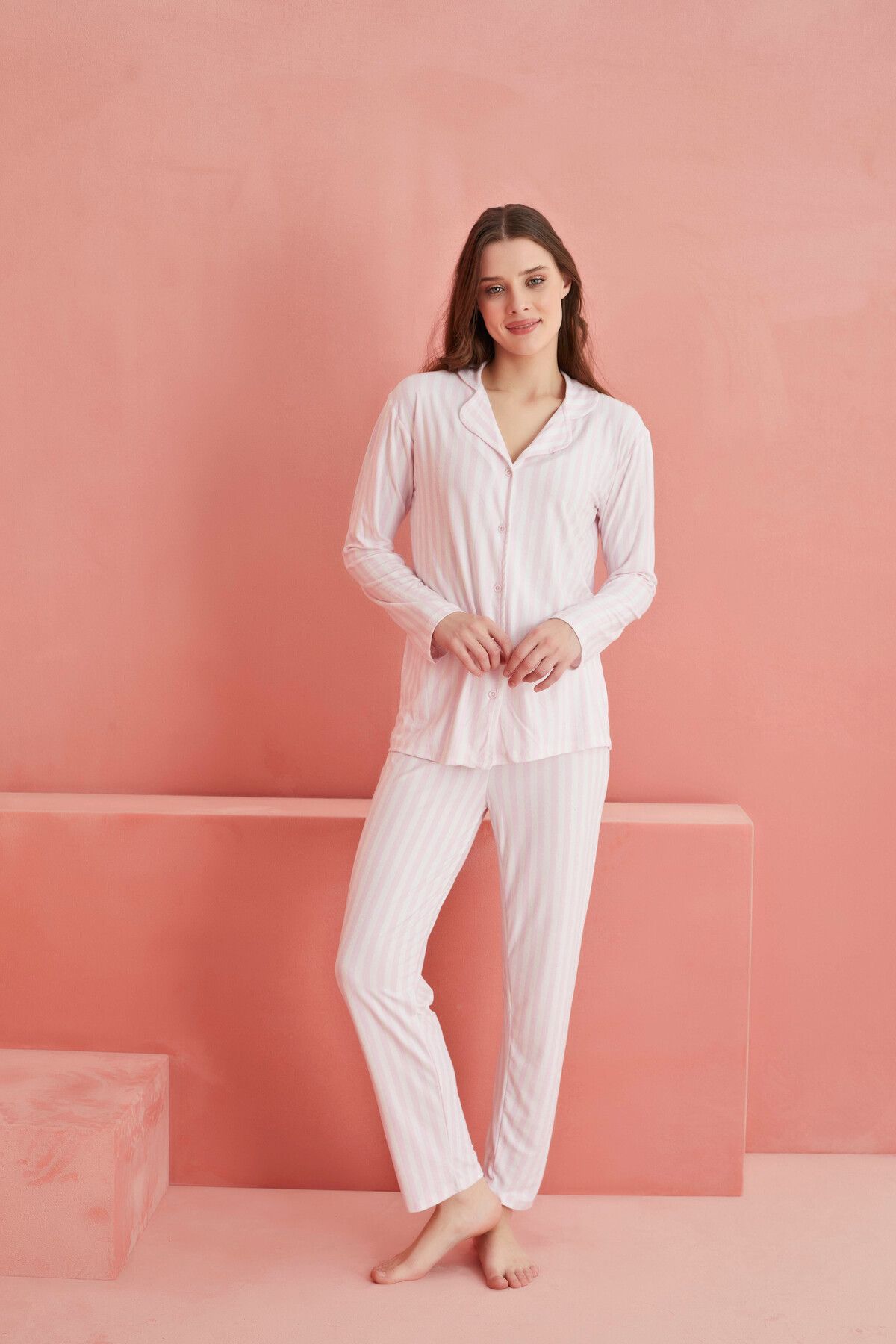 ELİTOL-Pink Striped Patterned Front Buttoned Suede Pajama Set 2