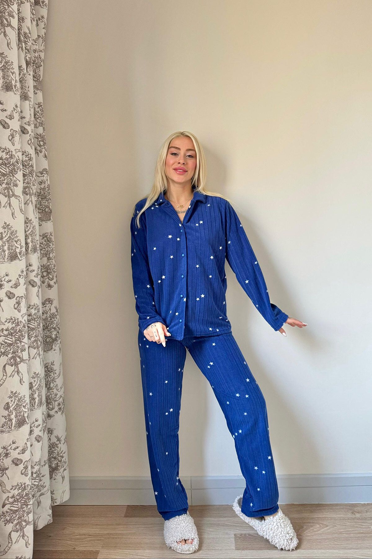Pijamaevi-Navy Blue Lune Patterned Front Buttoned Plush Polar Pajama Set 6