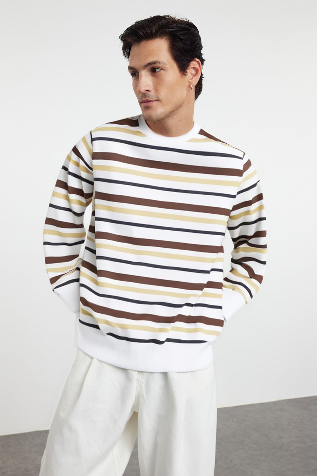 Trendyol Collection Bluza Polarowa W Paski Oversize - Brązowa Tmnaw25sw00020 Mężczyzna - S