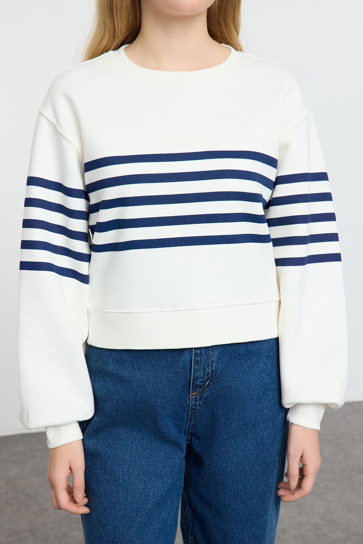 Trendyol Collection-Knitted Ecru Striped Sweatshirt - Regular Fit Twoaw25Sw00293 9